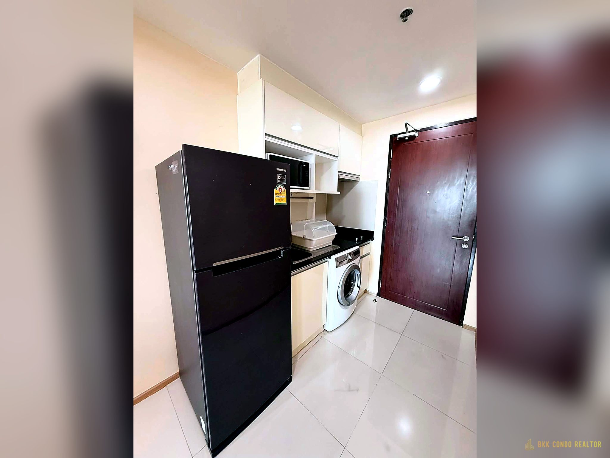 05-kitchen-41 1-Bedroom Condo for Rent at THE LINE Phahonyothin Park (46 sqm) — Ha Yaek Lat Phrao BTS