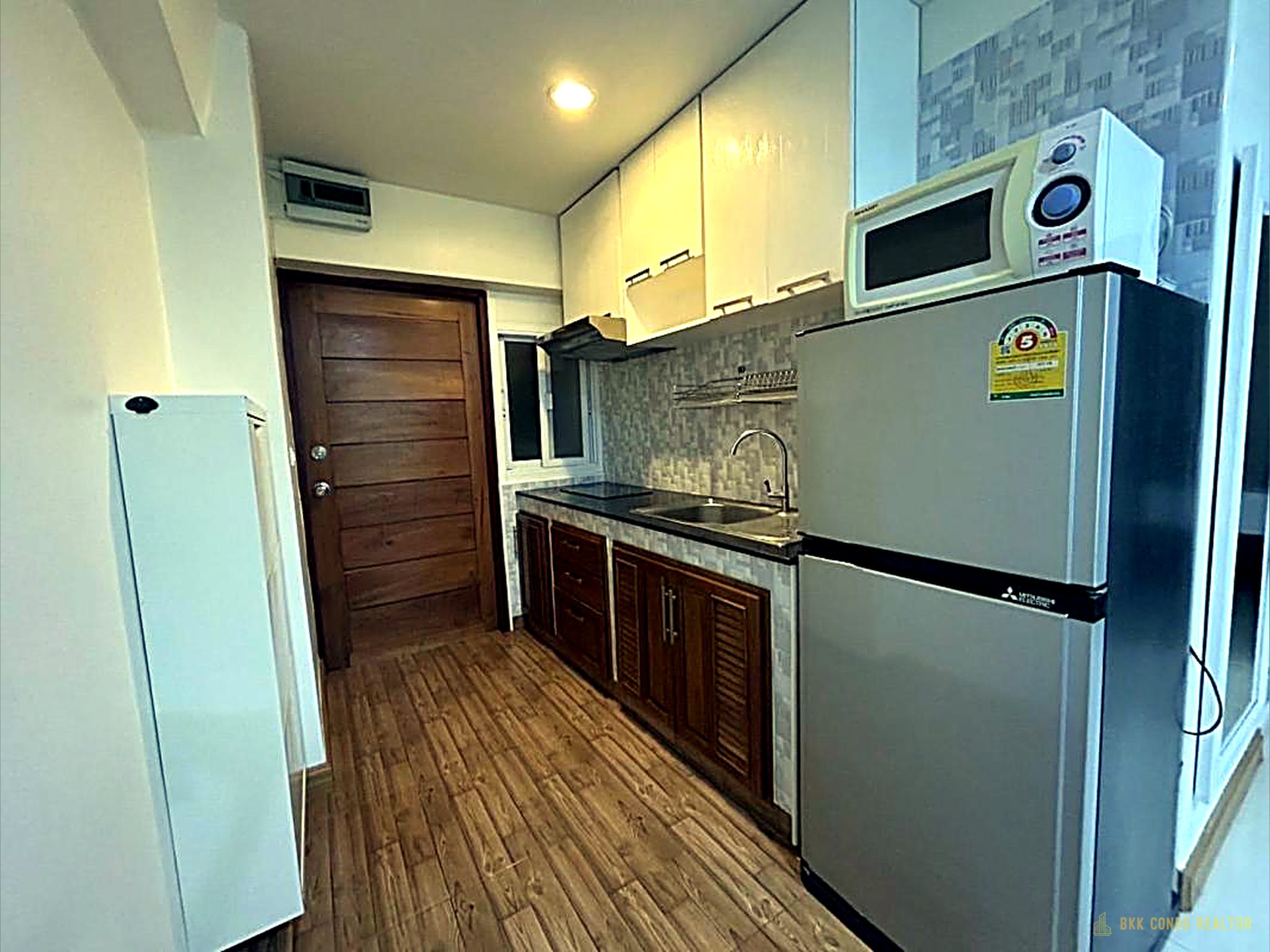 2-Bedroom Condo for Rent at Thonglor Tower (48.5 sqm) — Thonglor BTS