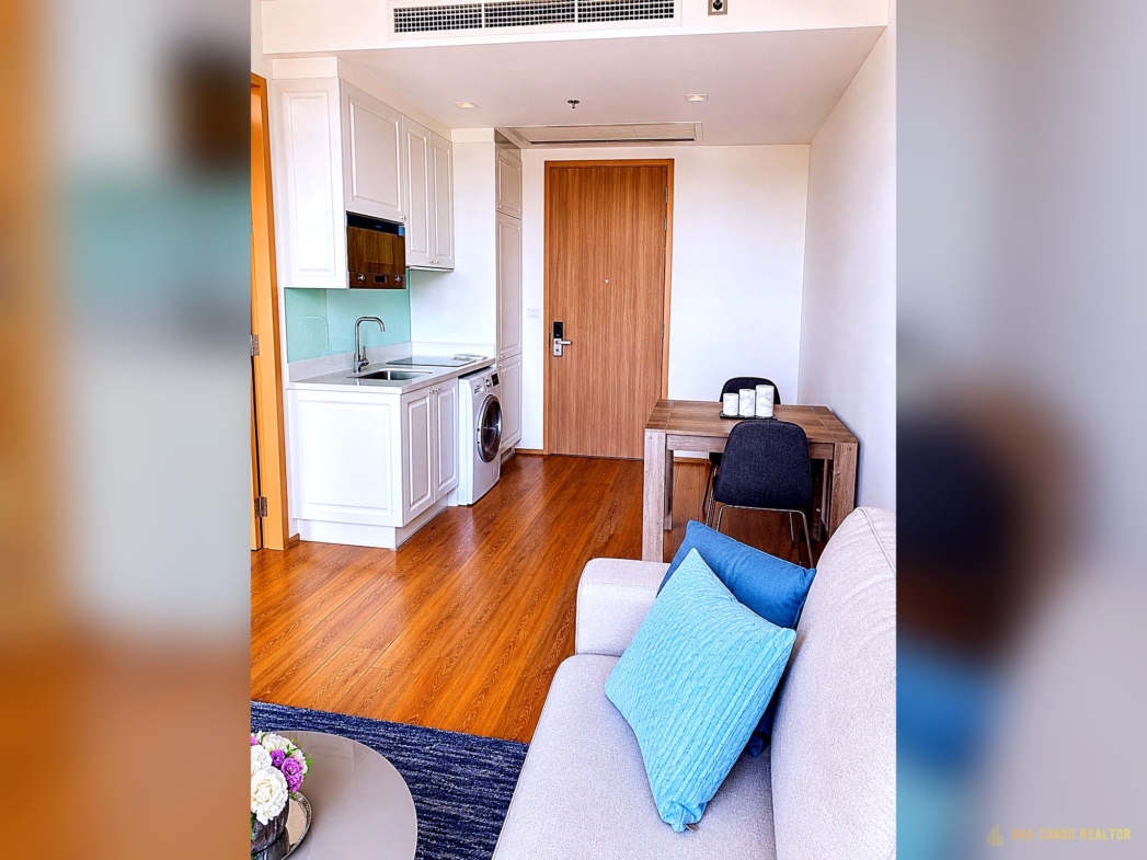 1-Bedroom Condo for Rent at Noble BE33 (34 sqm) — Phrom Phong BTS