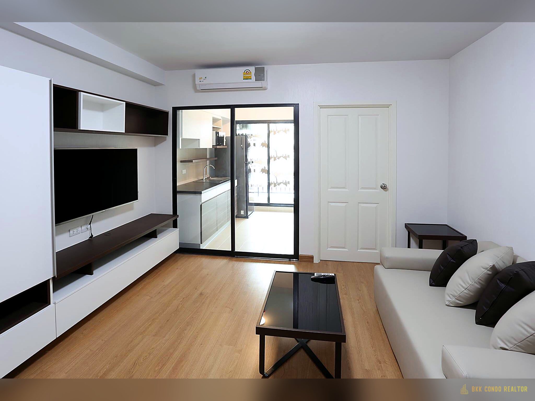 1-Bedroom Condo for Rent at Supalai City Resort Bearing Station Sukhumvit 105 (41 sqm) — Bearing BTS