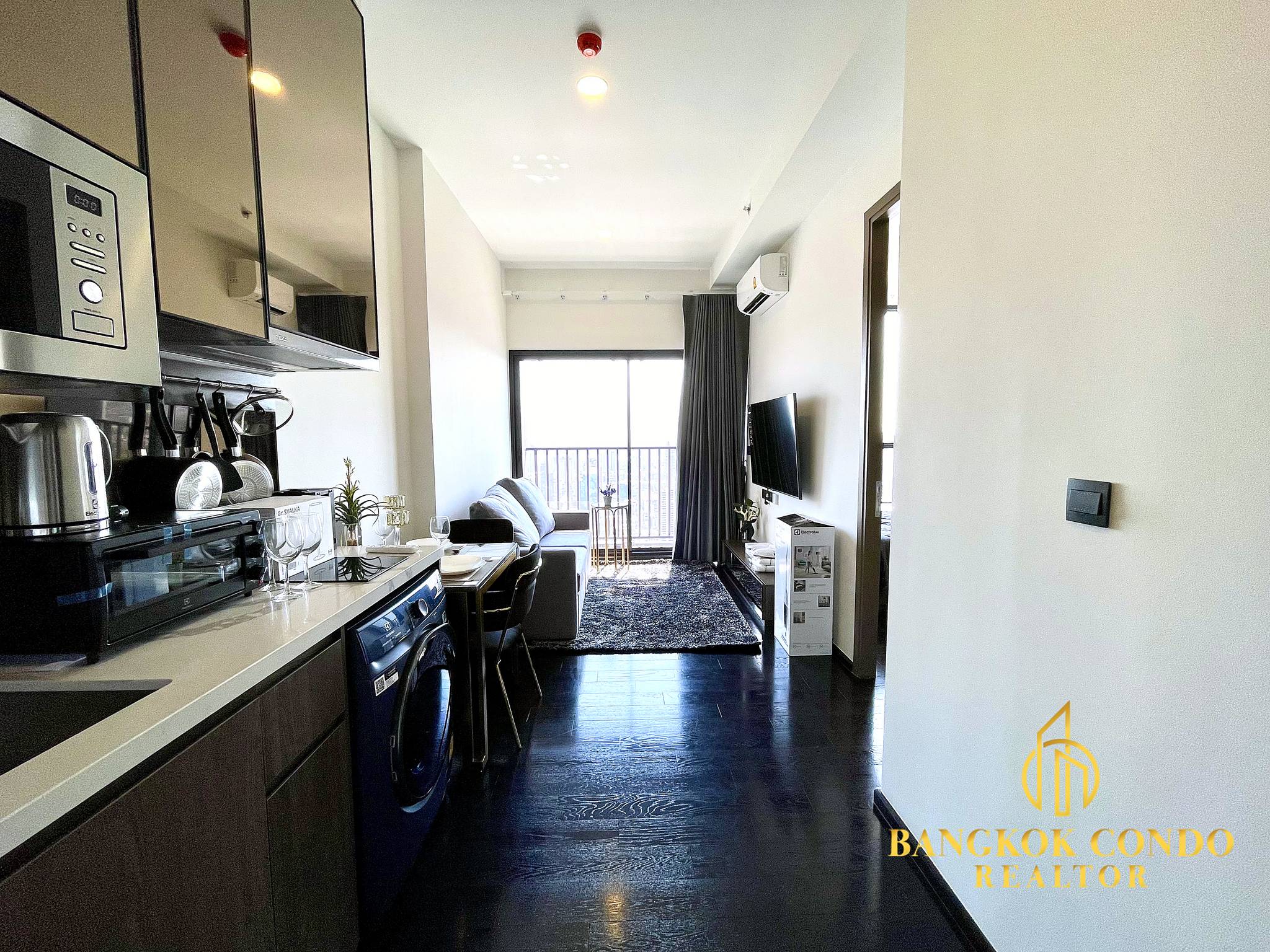 05-living_room-29 1-Bedroom Condo for Rent at Park Origin Thonglor (33 sqm) — Thonglor BTS