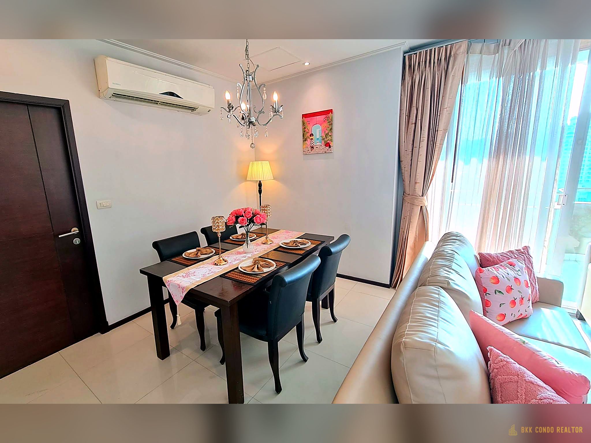 2-Bedroom Condo for Rent at Piyathip Place Sukhumvit 39 (173 sqm) — Phrom Phong BTS