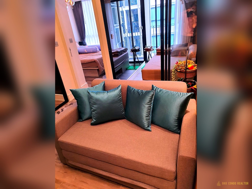 1-Bedroom Condo for Rent at Atmoz Ratchada-Huai Khwang (32 sqm) — Huai Khwang MRT
