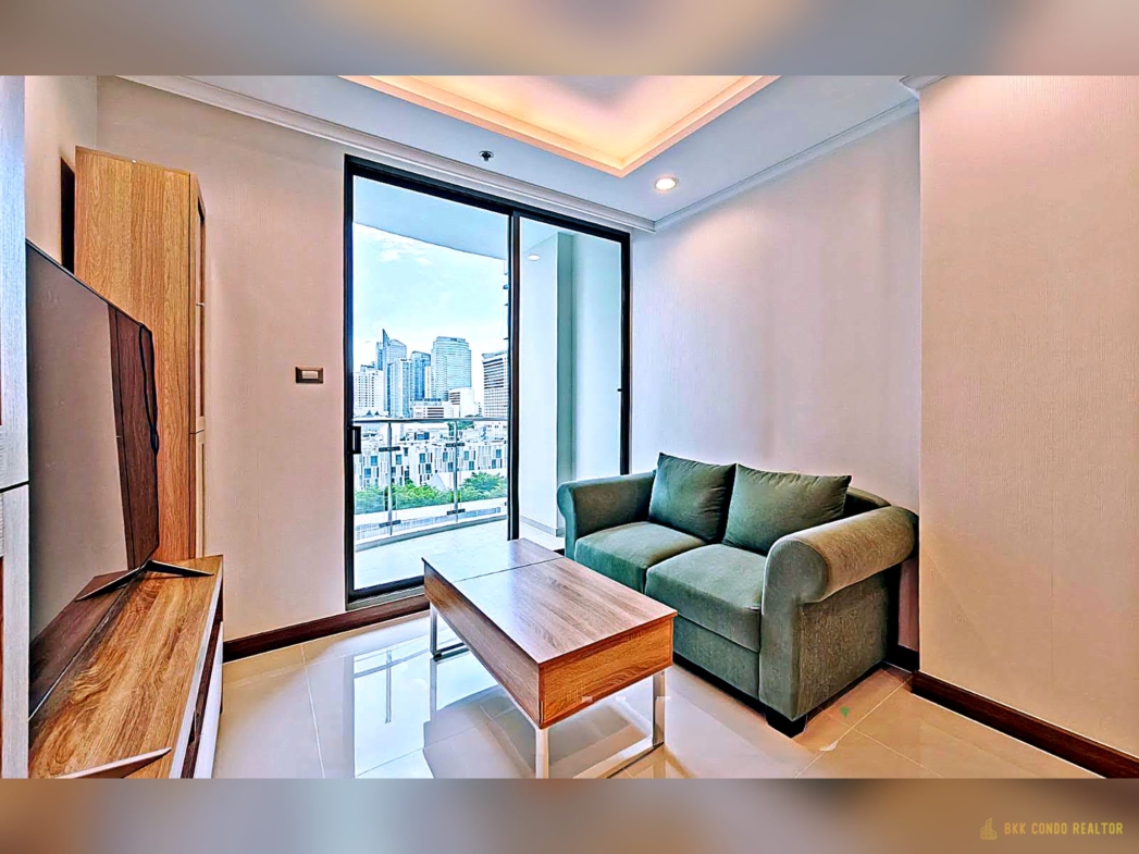 1-Bedroom Condo for Rent at Supalai Oriental Sukhumvit 39 (46.5 sqm) — Asoke MRT