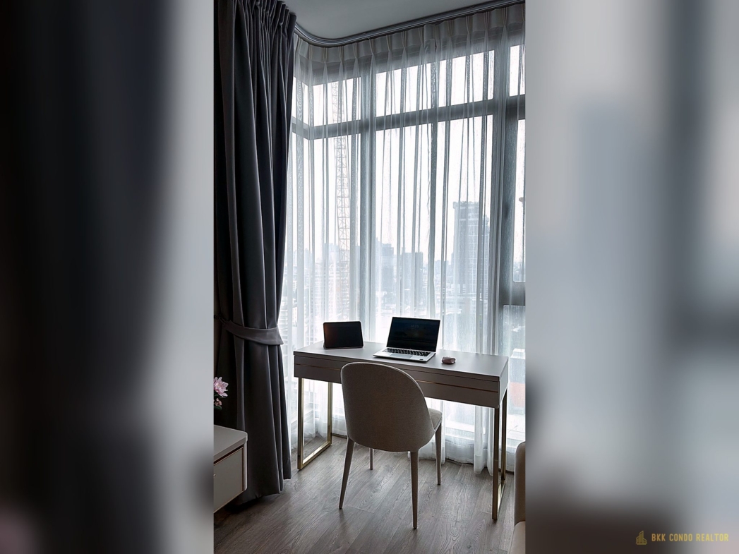 1-Bedroom Condo for Rent at Rhythm Ekkamai Estate (35 sqm) — Ekkamai BTS