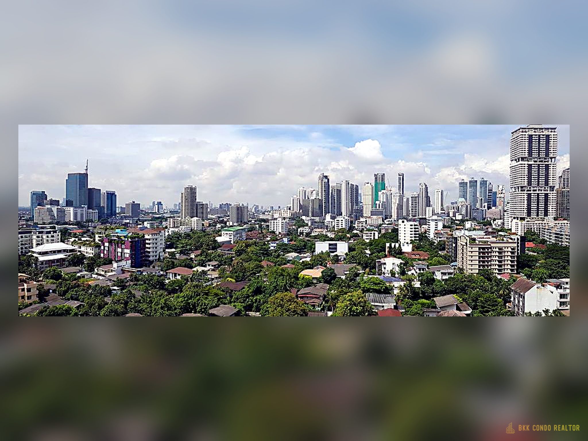06-balcony_view-6 1-Bedroom Condo for Rent at Noble Remix Thonglor (43 sqm) — Thonglor BTS