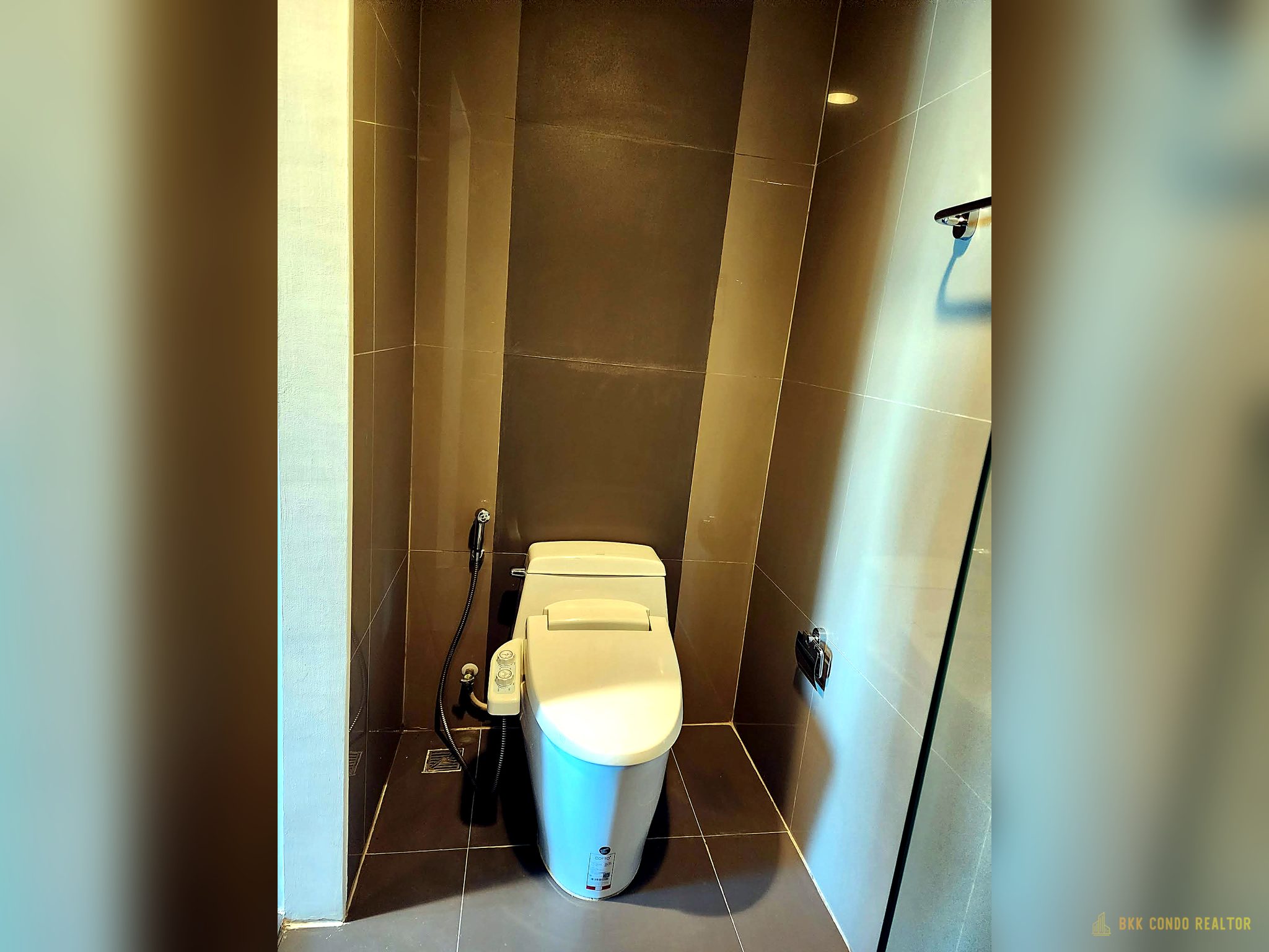 1-Bedroom Condo for Rent at The Crest Sukhumvit 34 (35 sqm) — Thonglor BTS