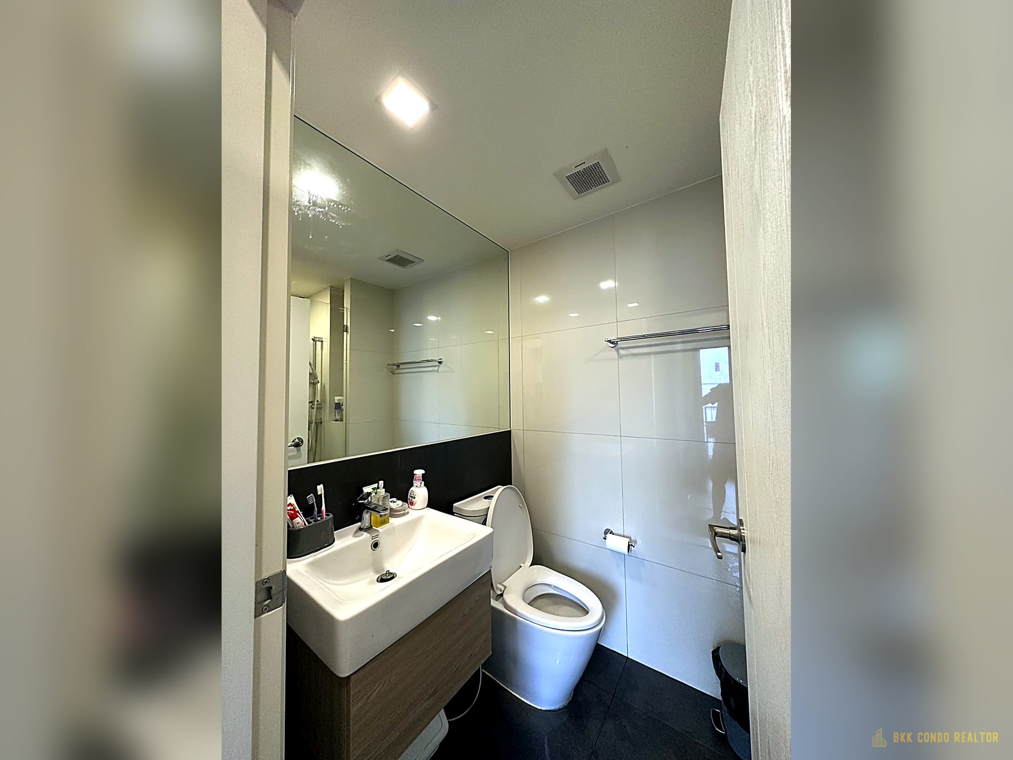 Studio Condo for Rent at Chambers Onnut Station (27 sqm) — On Nut BTS