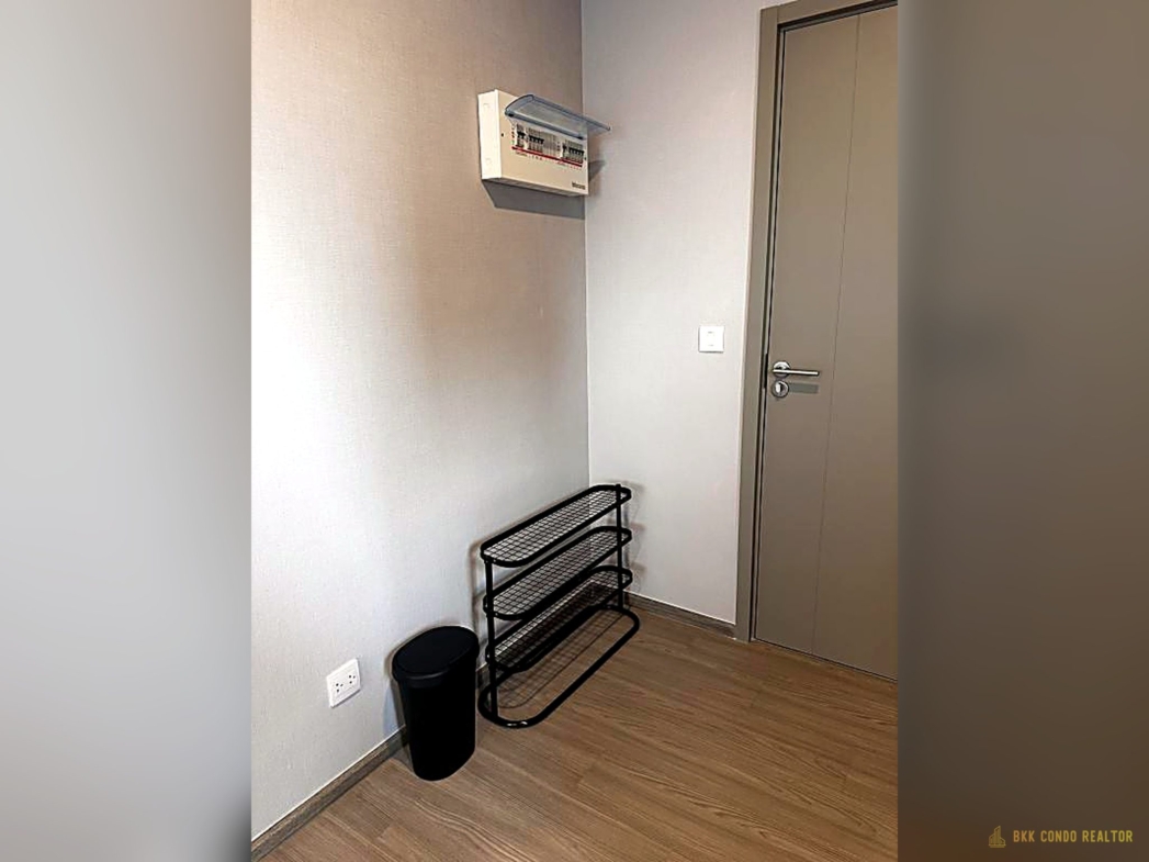 1-Bedroom Condo for Rent at Aspire Sukhumvit – Rama 4 (31 sqm) — Phra Khanong BTS