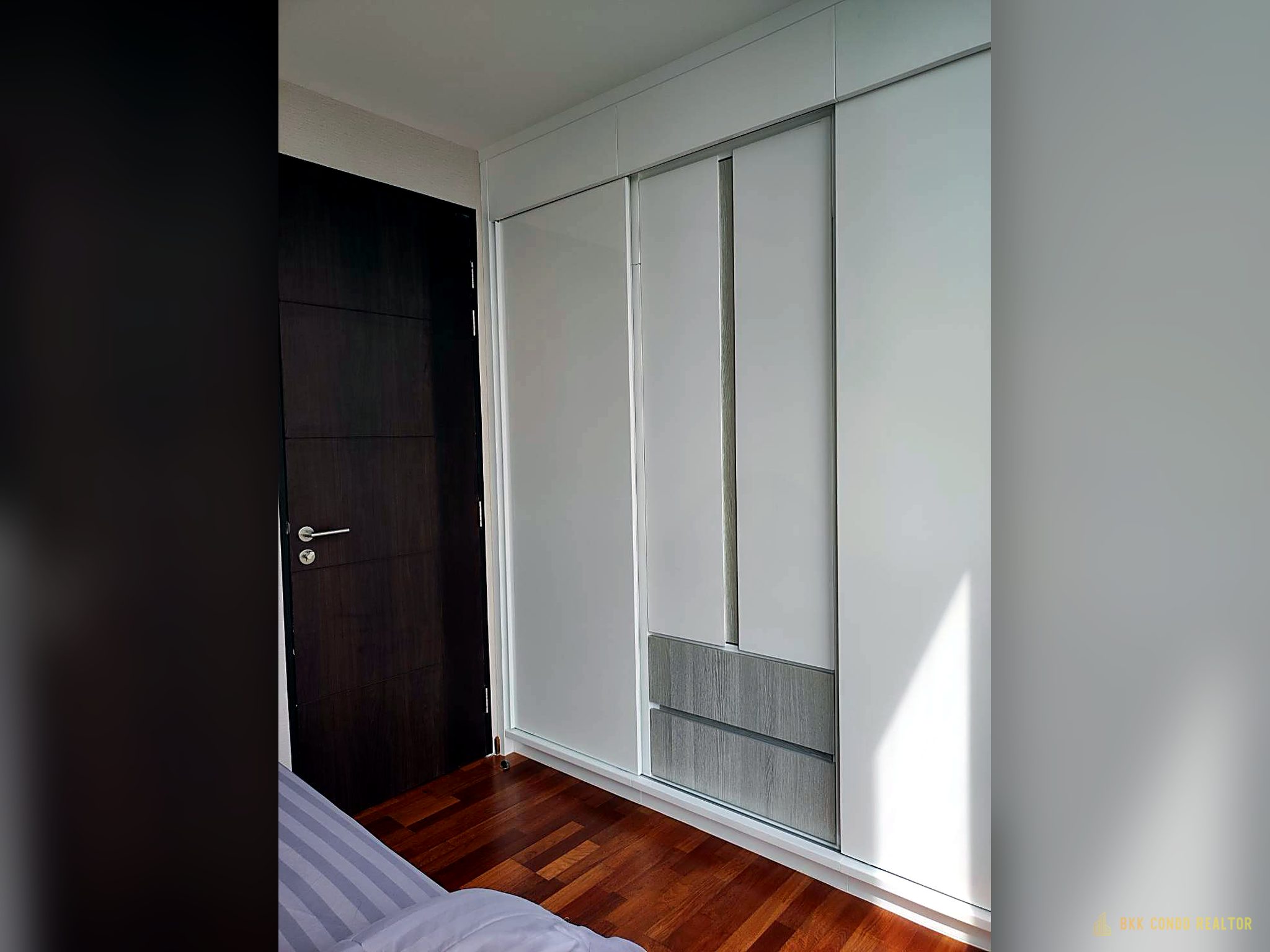 06-bedroom-113 2-Bedroom Condo for Rent at Wish Signature Midtown Siam (42 sqm) — Ratchathewi BTS