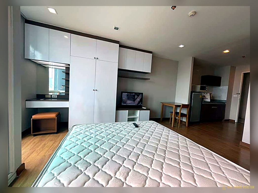 Studio Condo for Rent at Wish@Samyan (30 sqm) — Samyan MRT