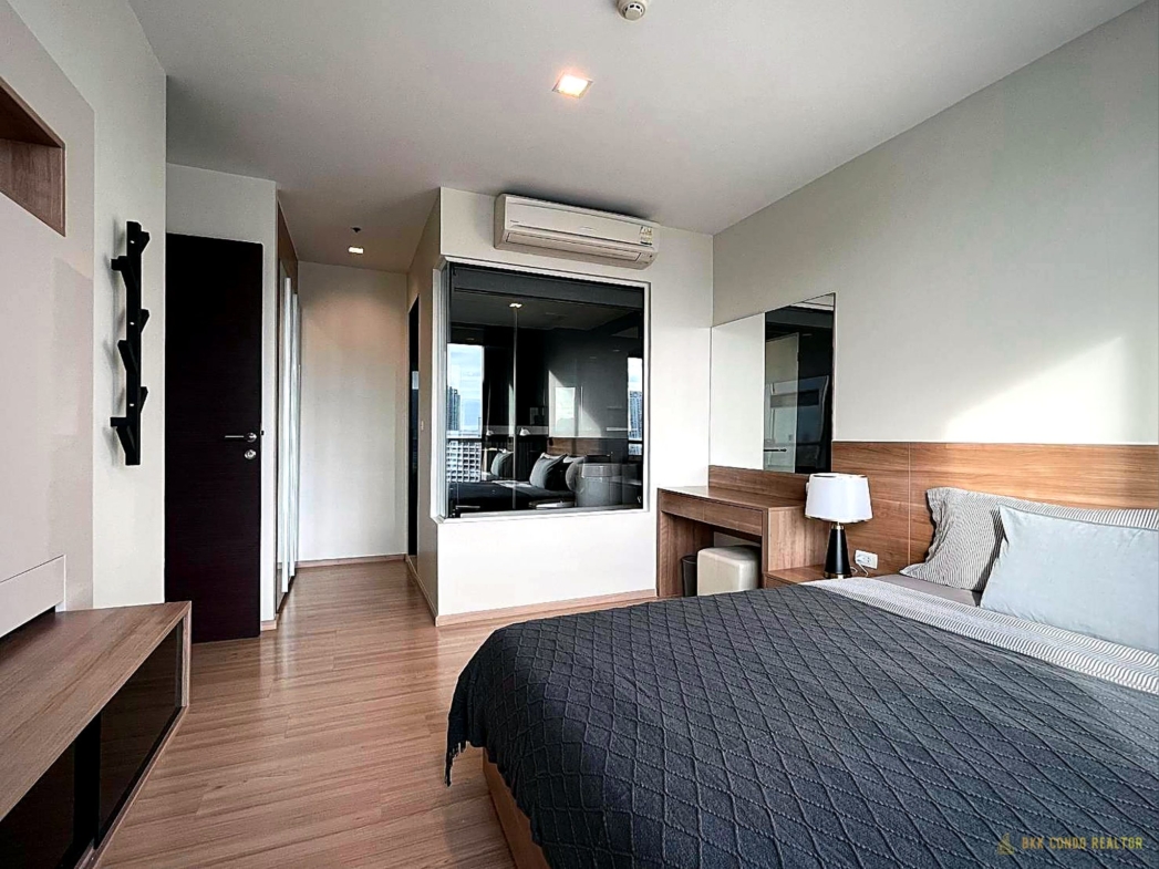 2-Bedroom Condo for Rent at Rhythm Sathorn 21 (65 sqm) — Saphan Taksin BTS
