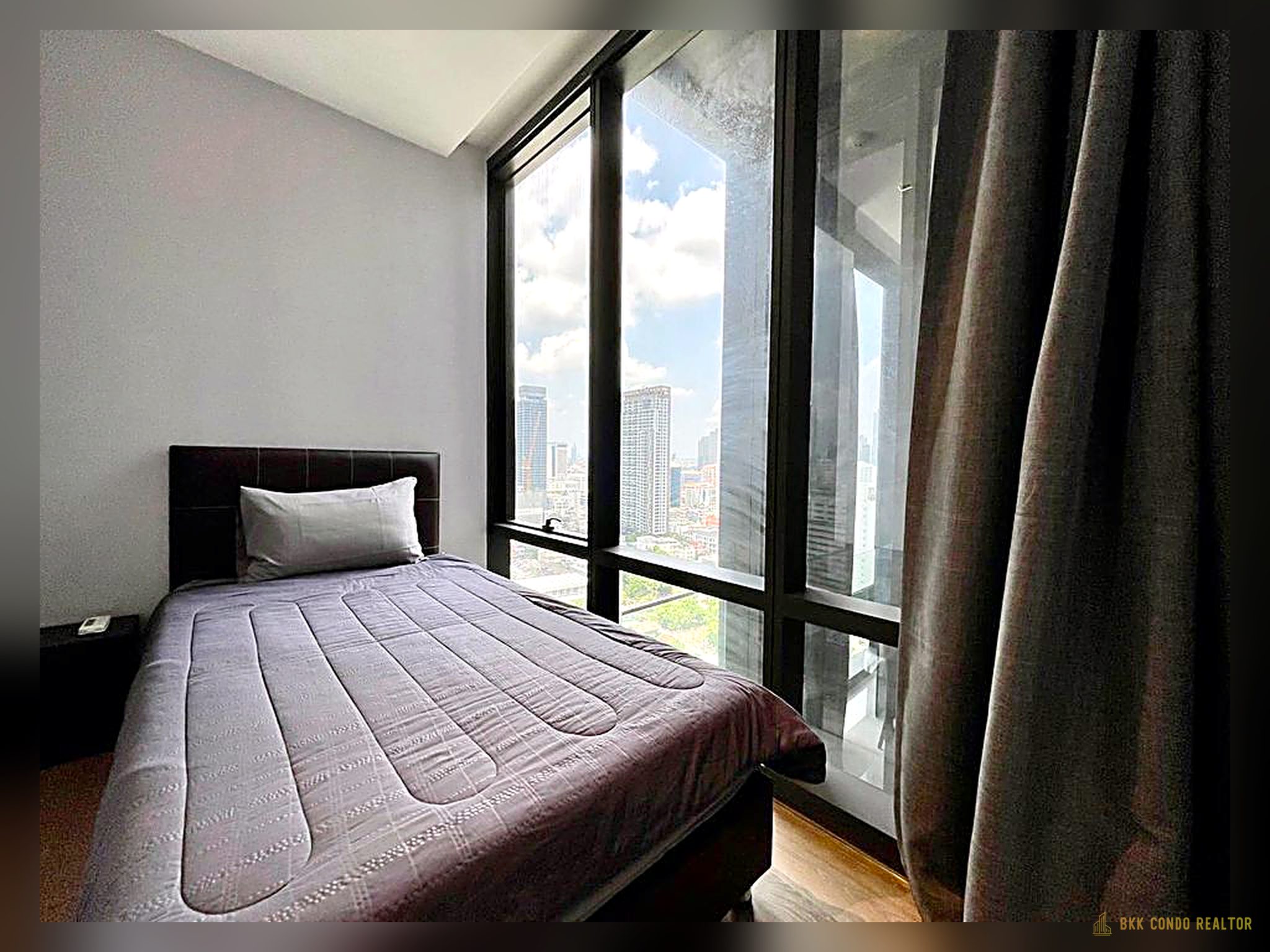 2-Bedroom Condo for Rent at Ashton Silom (72 sqm) — Saint Louis BTS