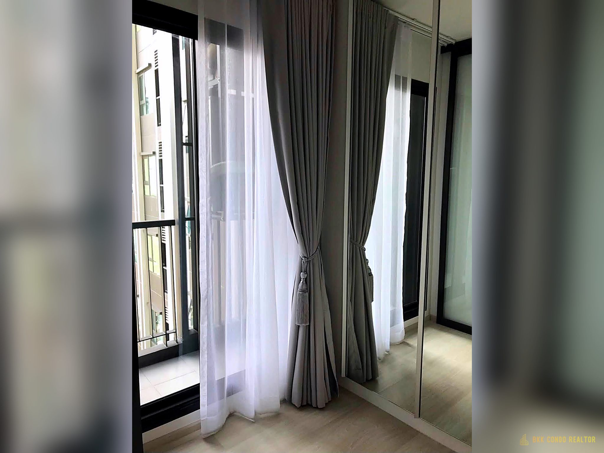 1-Bedroom Condo for Rent at Life One Wireless (35 sqm) — Ploenchit BTS