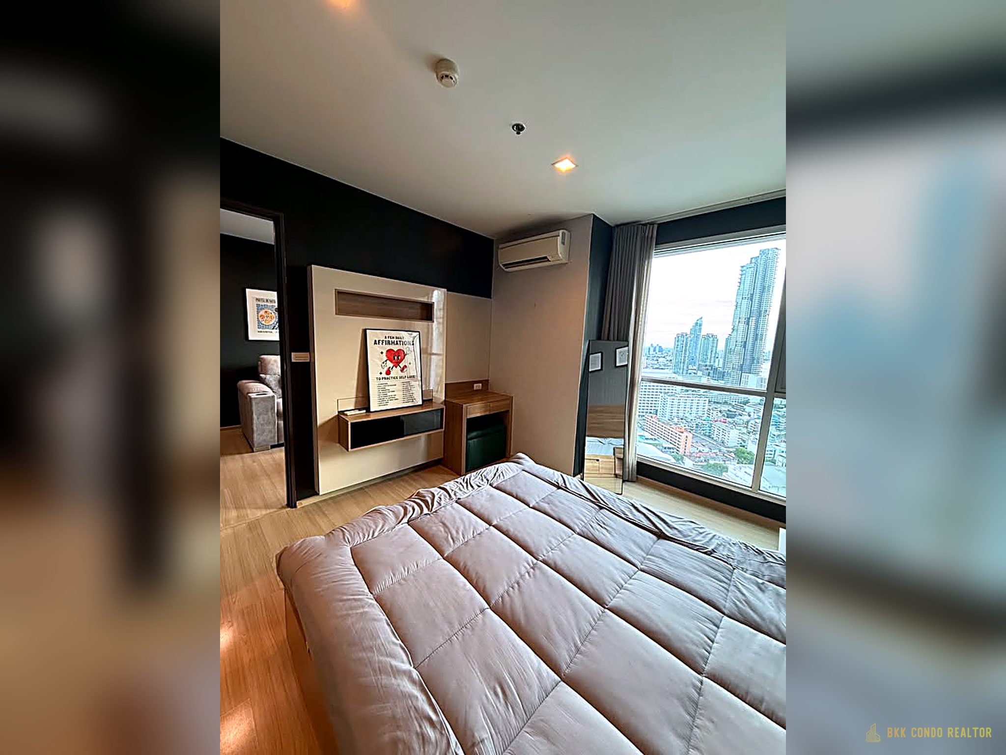 1-Bedroom Condo for Rent at Rhythm Sathorn 21 (45 sqm) — Saphan Taksin BTS