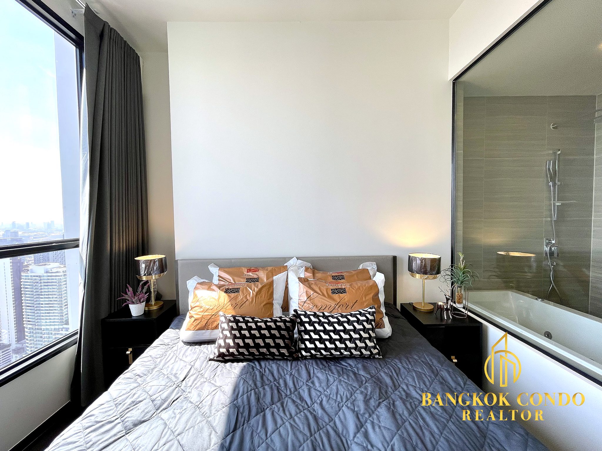 06-bedroom-52 1-Bedroom Condo for Rent at Park Origin Thonglor (33 sqm) — Thonglor BTS