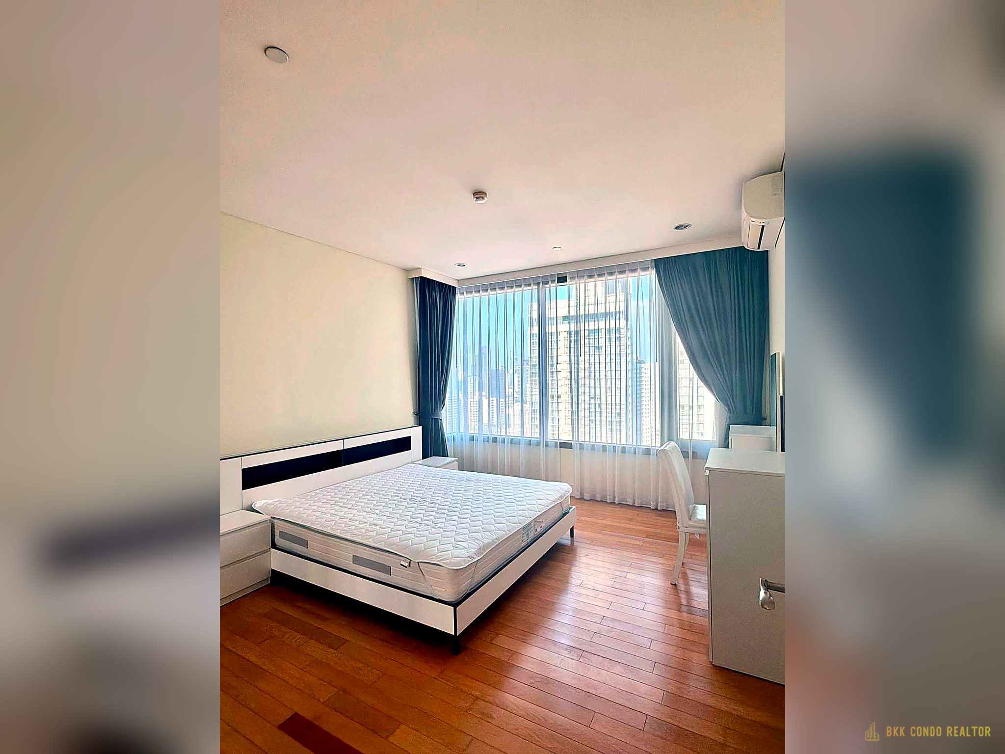 2-Bedroom Condo for Rent at Aguston Sukhumvit 22 (95 sqm) — Phrom Phong BTS