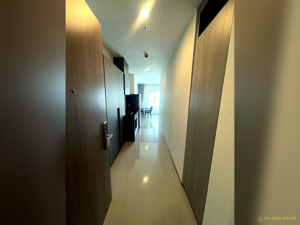 1-Bedroom Condo for Rent at The Base Phetchaburi-Thonglor (40.44 sqm) — Phetchaburi MRT