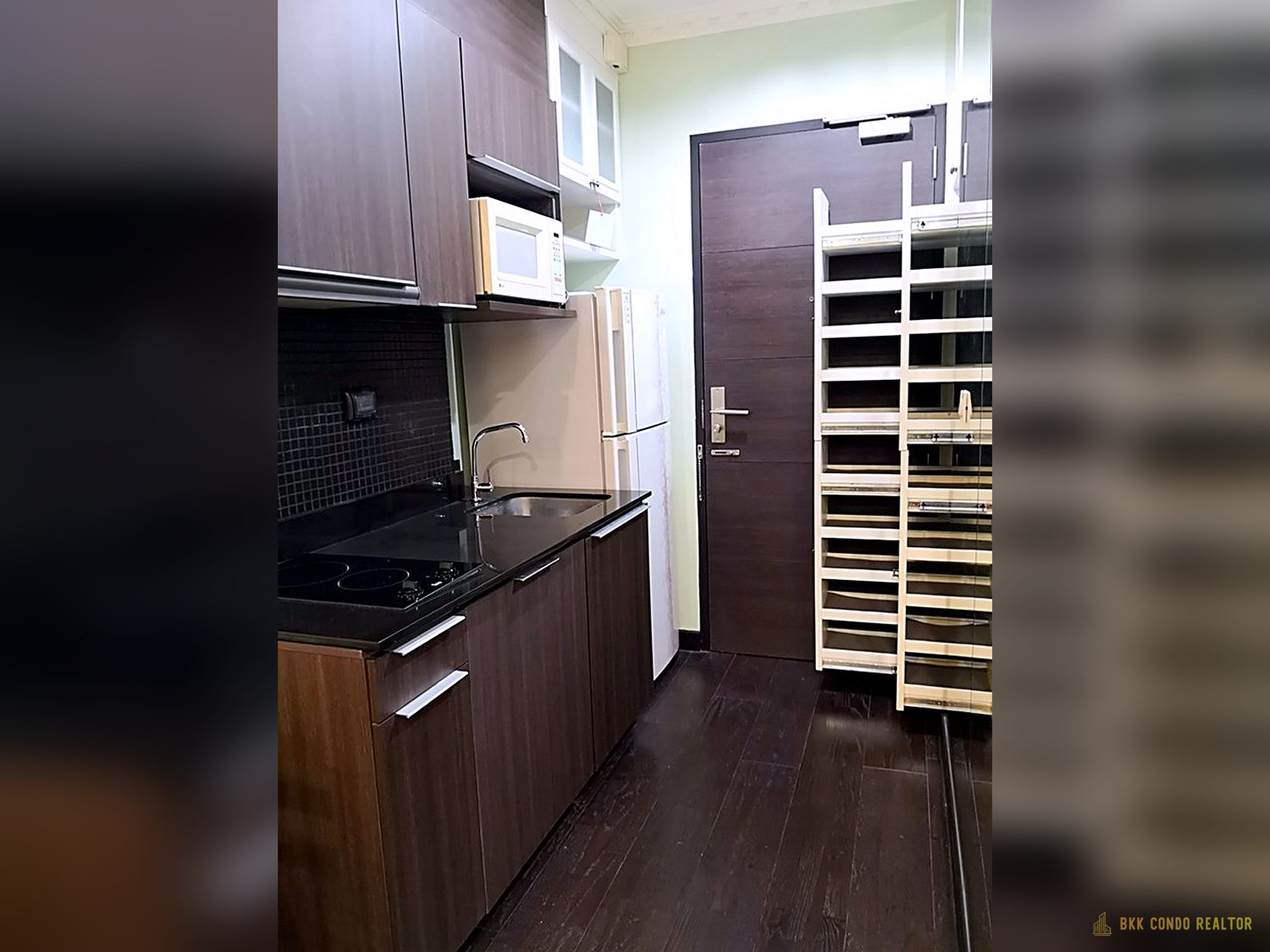 1-Bedroom Condo for Rent at IDEO Q Phayathai (42 sqm) — Phaya Thai BTS