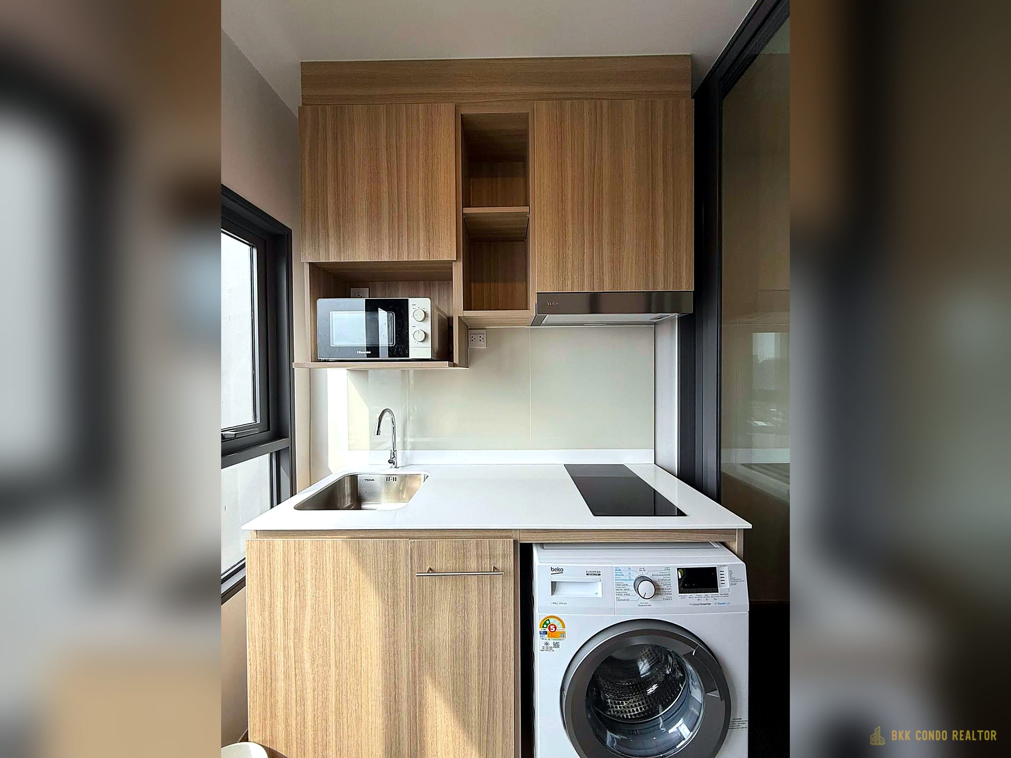 06-kitchen-35 1-Bedroom Condo for Rent at Life Rama4 – Asoke (32 sqm) — MRT Queen Sirikit National Convention Centre