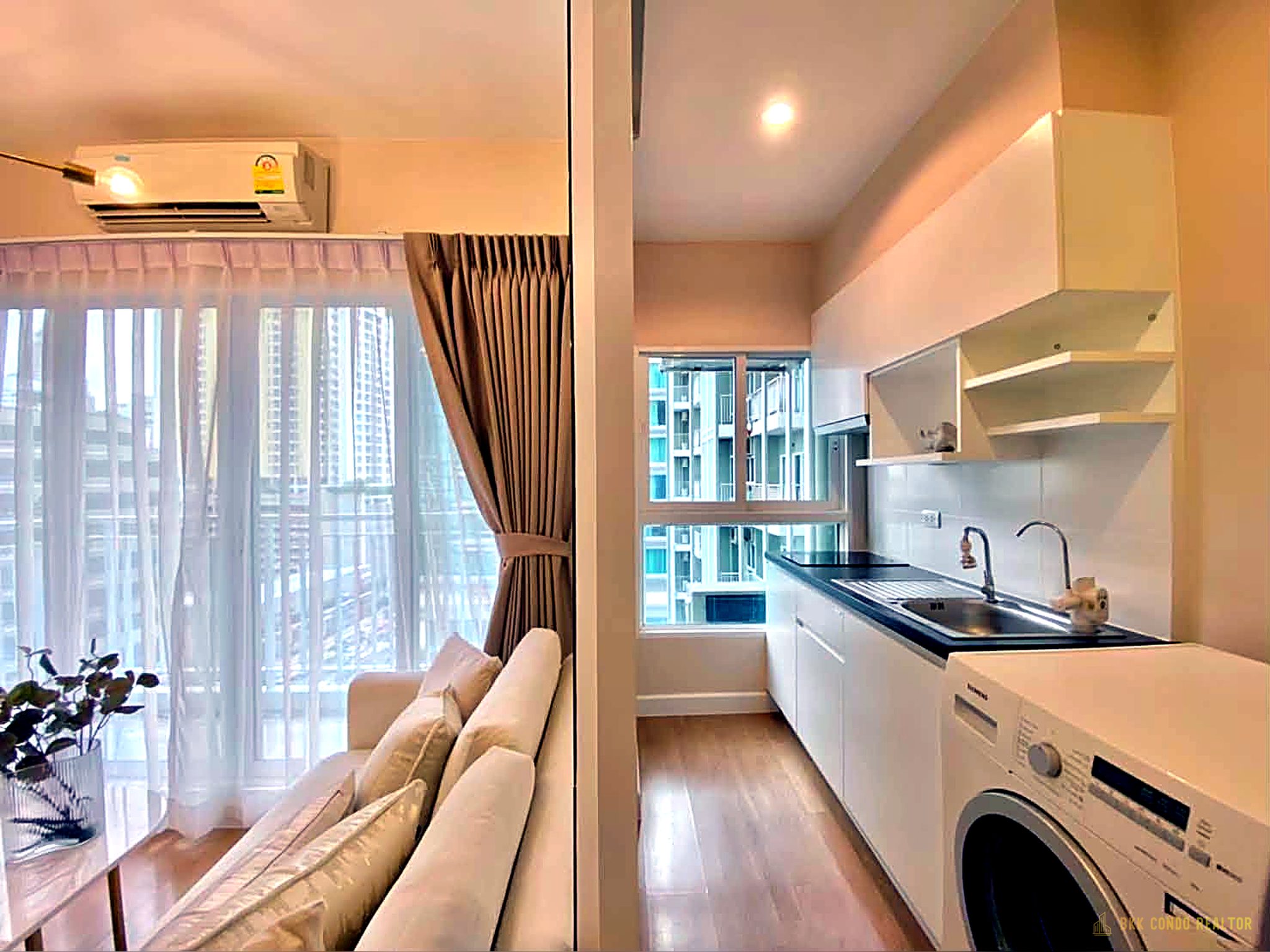 1-Bedroom Condo for Rent at The Parkland Grand Asoke-Phetchaburi (35.66 sqm) — MRT Phetchaburi
