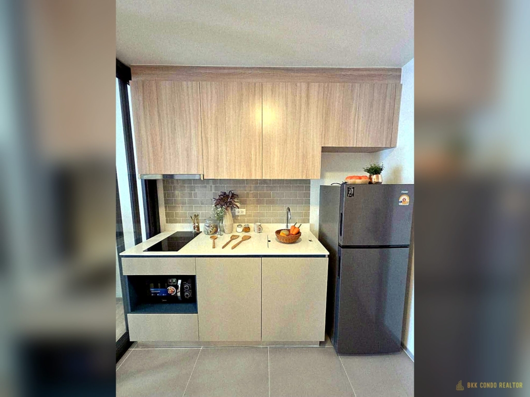 1-Bedroom Condo for Rent at XT Phayathai (42 sqm) — Phaya Thai BTS
