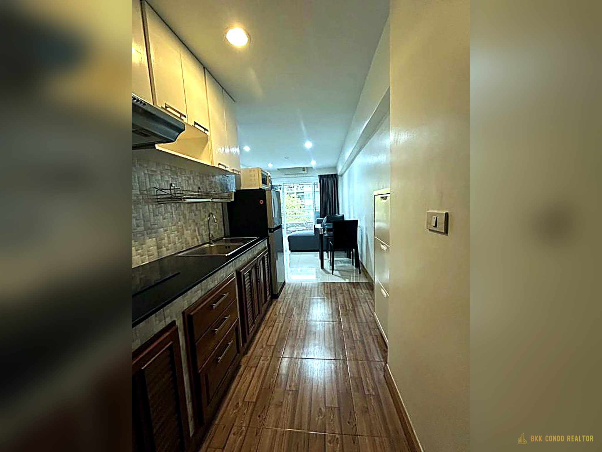 2-Bedroom Condo for Rent at Thonglor Tower (48.5 sqm) — Thonglor BTS