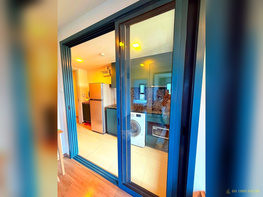 1-Bedroom Condo for Rent at The Base Sukhumvit 50 (42 sqm) — On Nut BTS