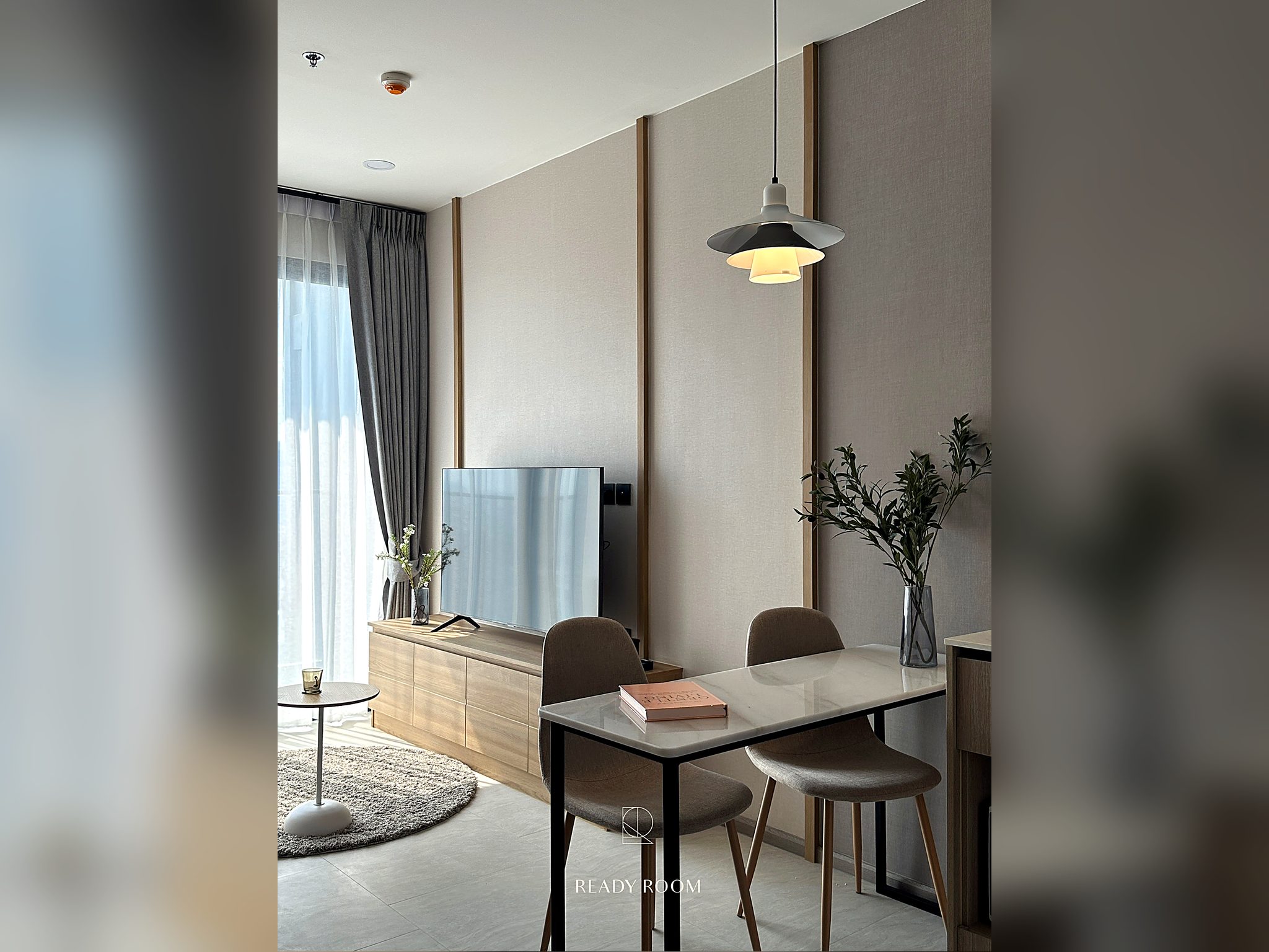 06-living_room-42 1-Bedroom Condo for Rent at Cooper Siam (36 sqm) — National Stadium BTS