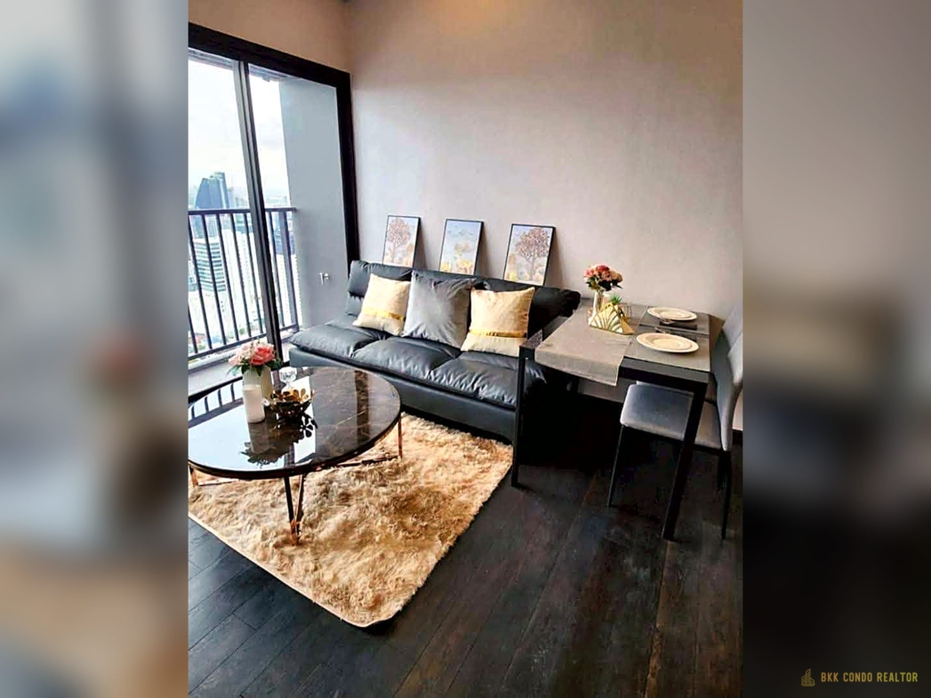 1-Bedroom Condo for Rent at Park Origin Thonglor (45 sqm) — Thonglor BTS