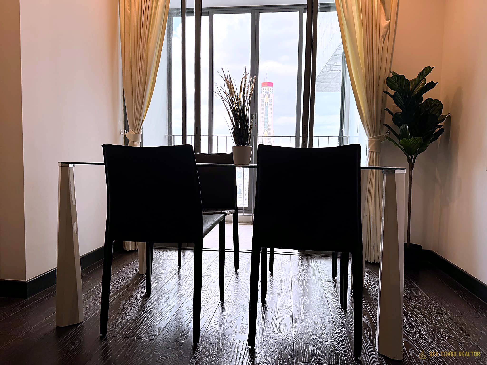 1-Bedroom Condo for Rent at IDEO Q Phayathai (45 sqm) — Phaya Thai BTS