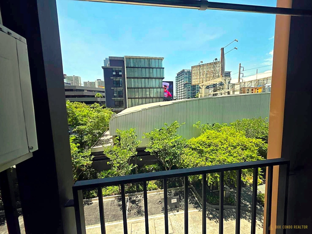 1-Bedroom Condo for Rent at NUE District R9 (35 sqm) — Rama 9 MRT