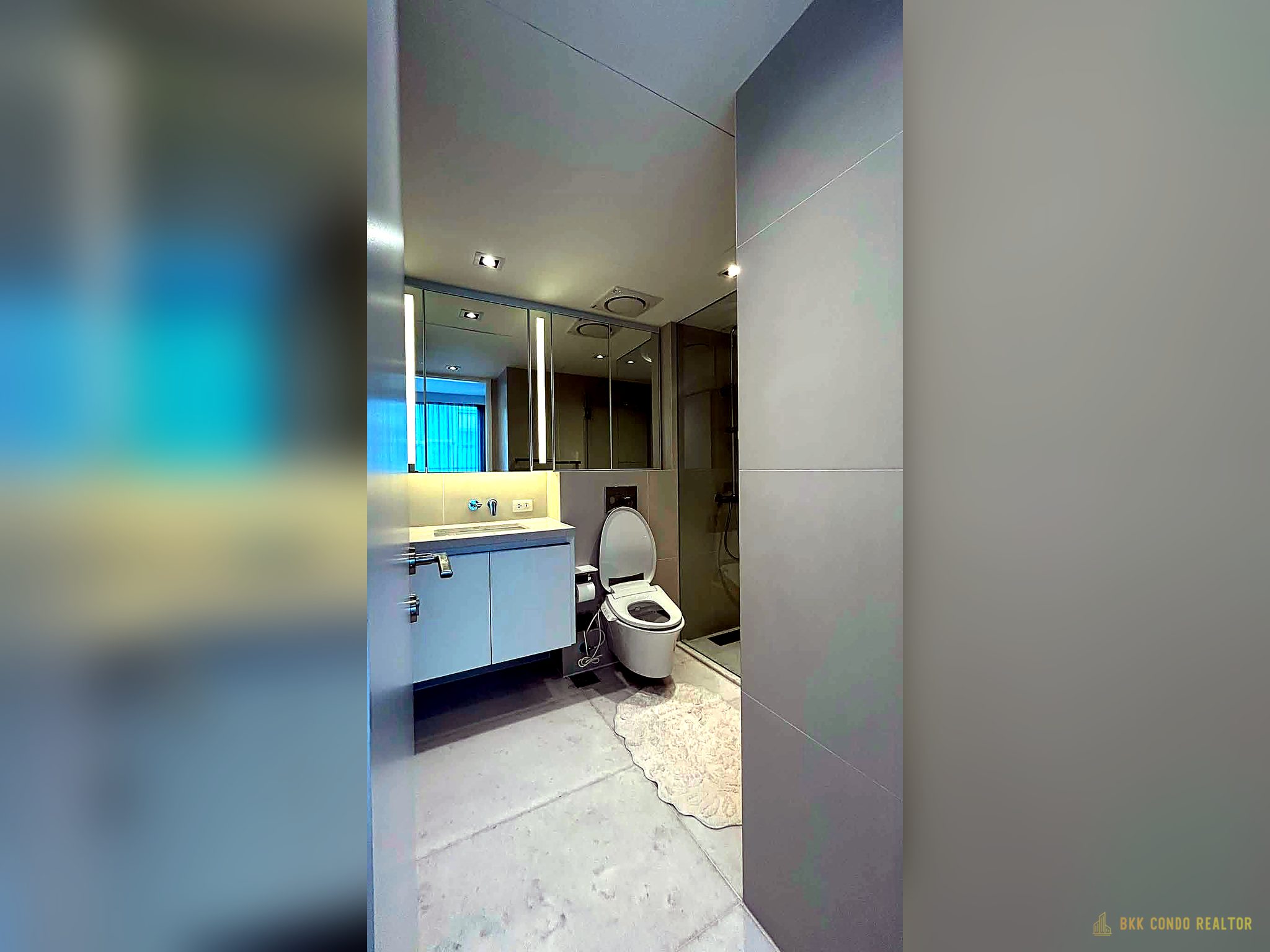 Studio Condo for Rent at Scope Promsri (28.5 sqm) — Phrom Phong BTS