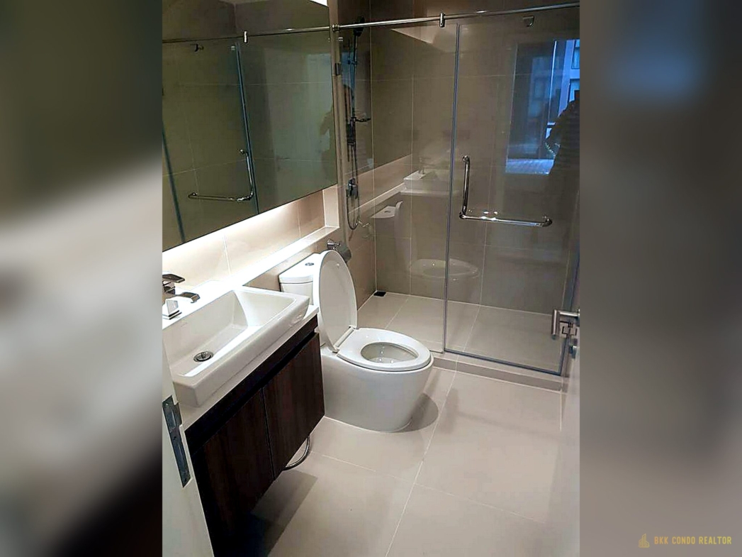 2-Bedroom Condo for Rent at Vtara Sukhumvit 36 (52 sqm) — Thong Lo BTS