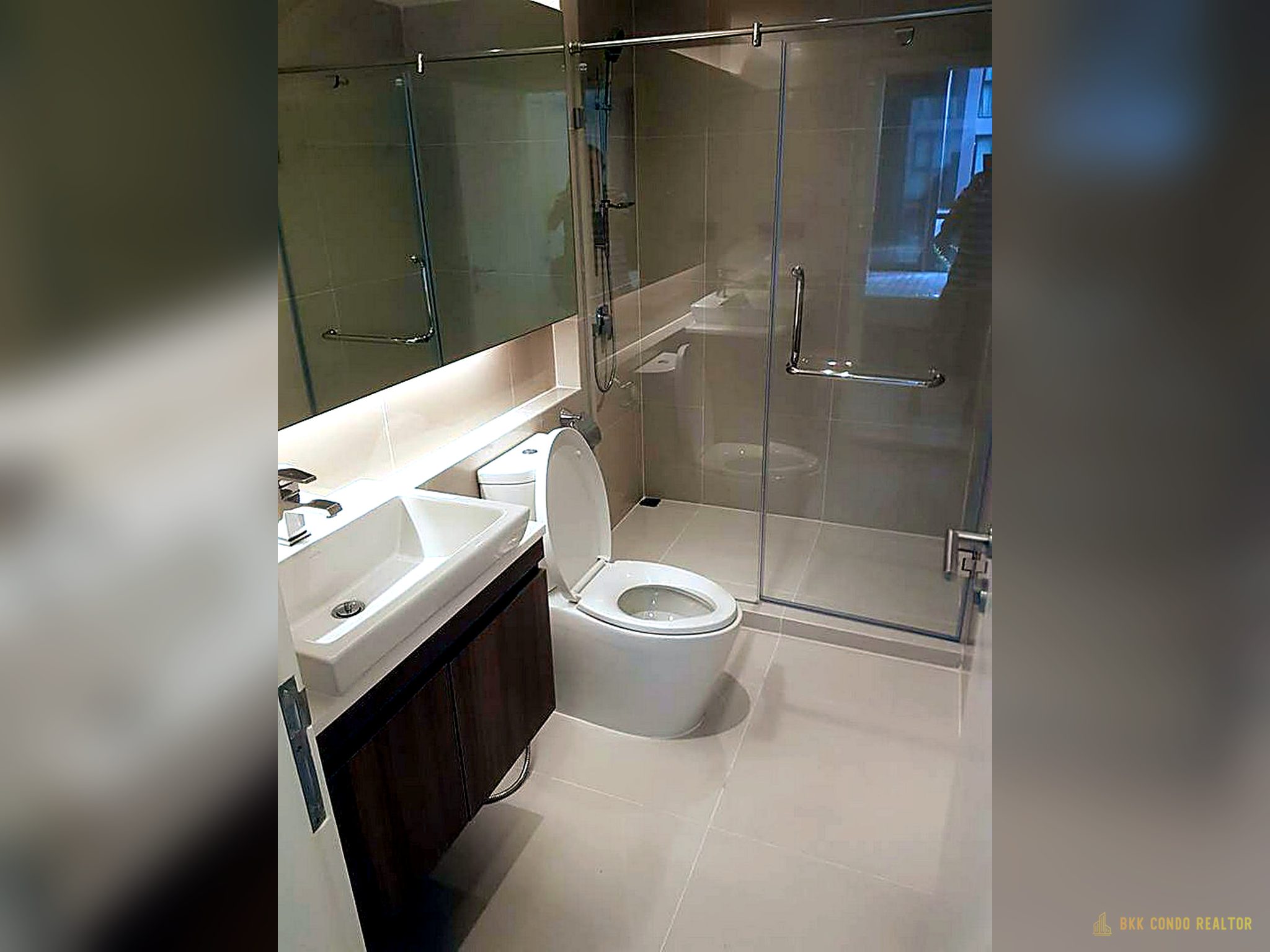 2-Bedroom Condo for Rent at Vtara Sukhumvit 36 (52 sqm) — Thong Lo BTS