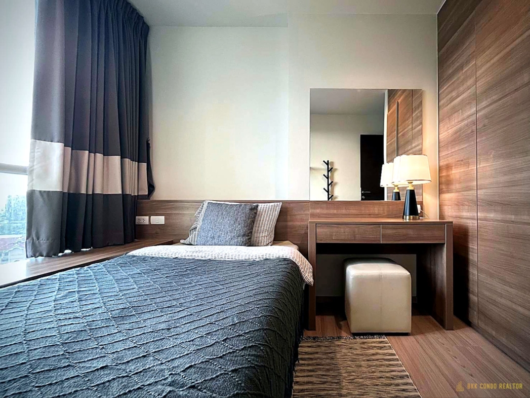 2-Bedroom Condo for Rent at Rhythm Sathorn 21 (65 sqm) — Saphan Taksin BTS