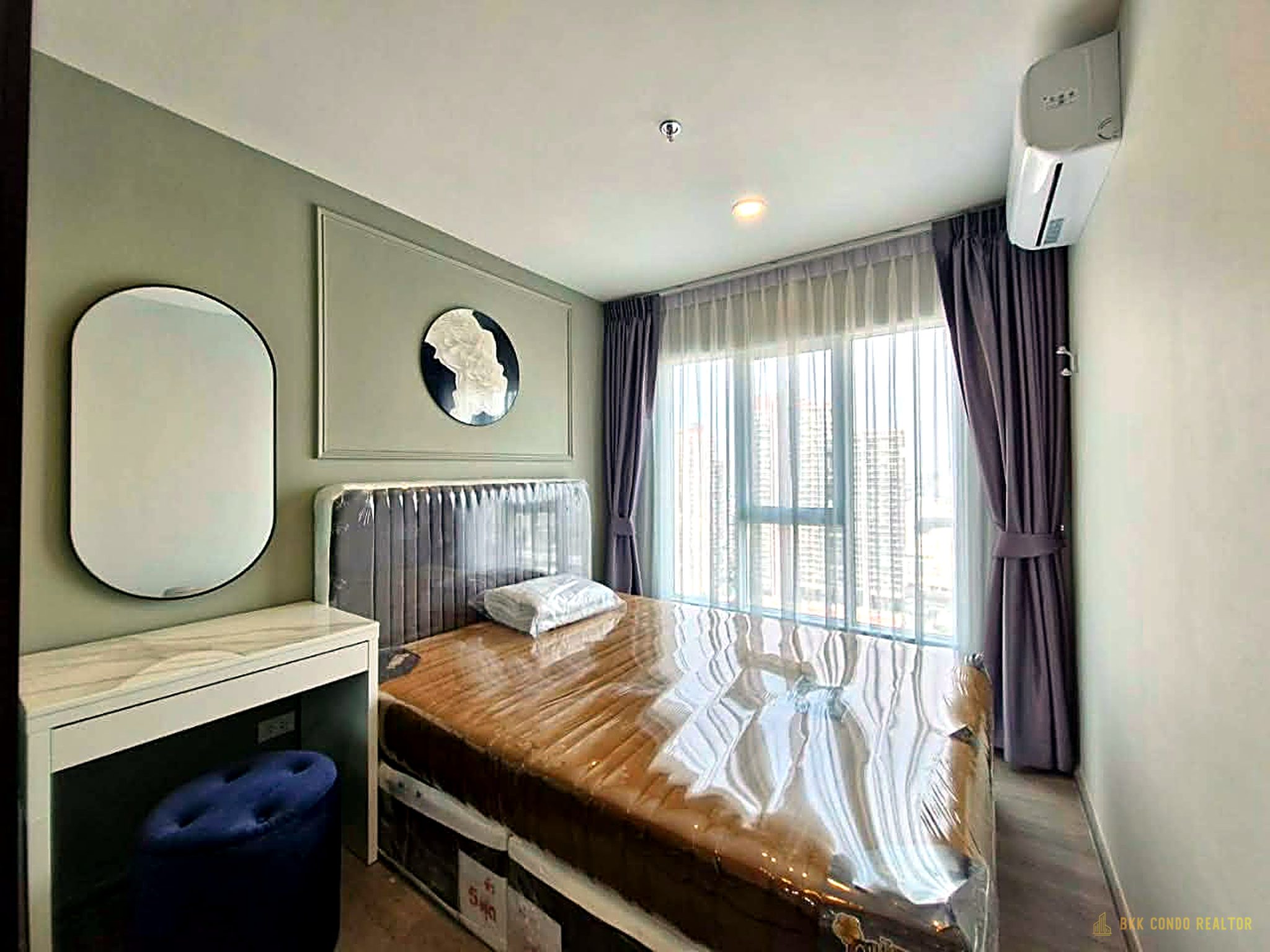 1-Bedroom Condo for Rent at Regent Home Bangna (28 sqm) — Bangna BTS