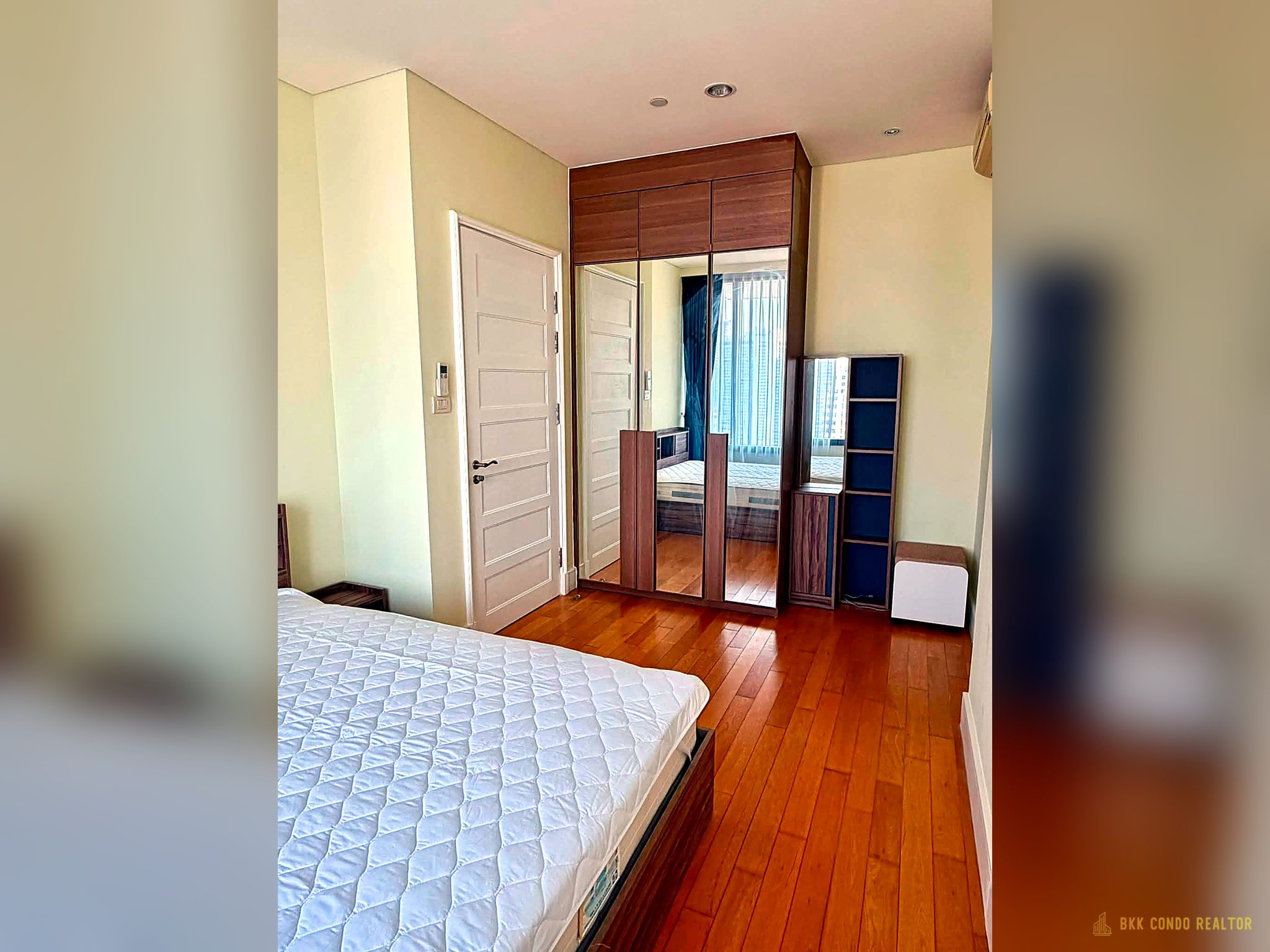 2-Bedroom Condo for Rent at Aguston Sukhumvit 22 (95 sqm) — Phrom Phong BTS