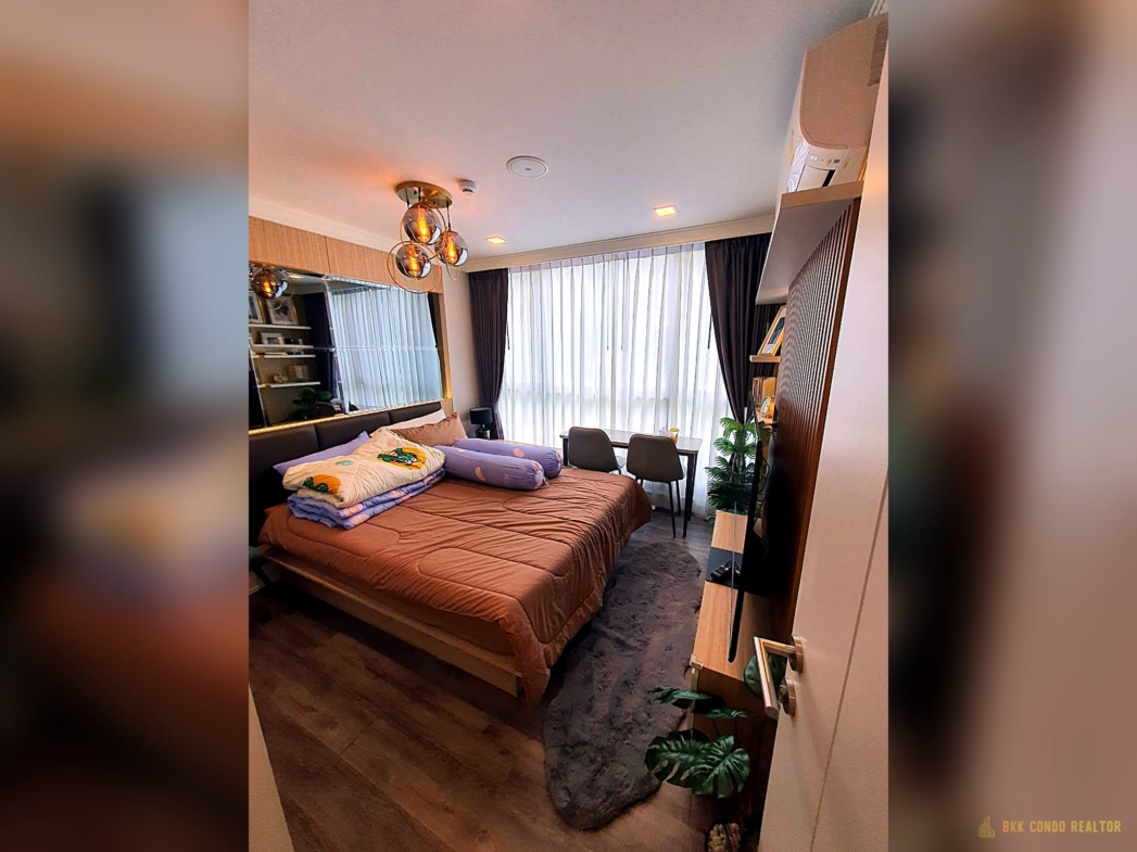 1-Bedroom Condo for Rent at Atmoz Ratchada-Huai Khwang (32 sqm) — Huai Khwang MRT