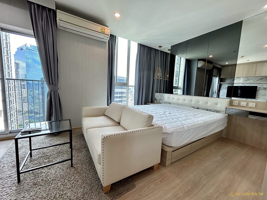 2-Bedroom Condo for Rent at Noble Revolve Ratchada 1 (54 sqm) — Huai Khwang MRT