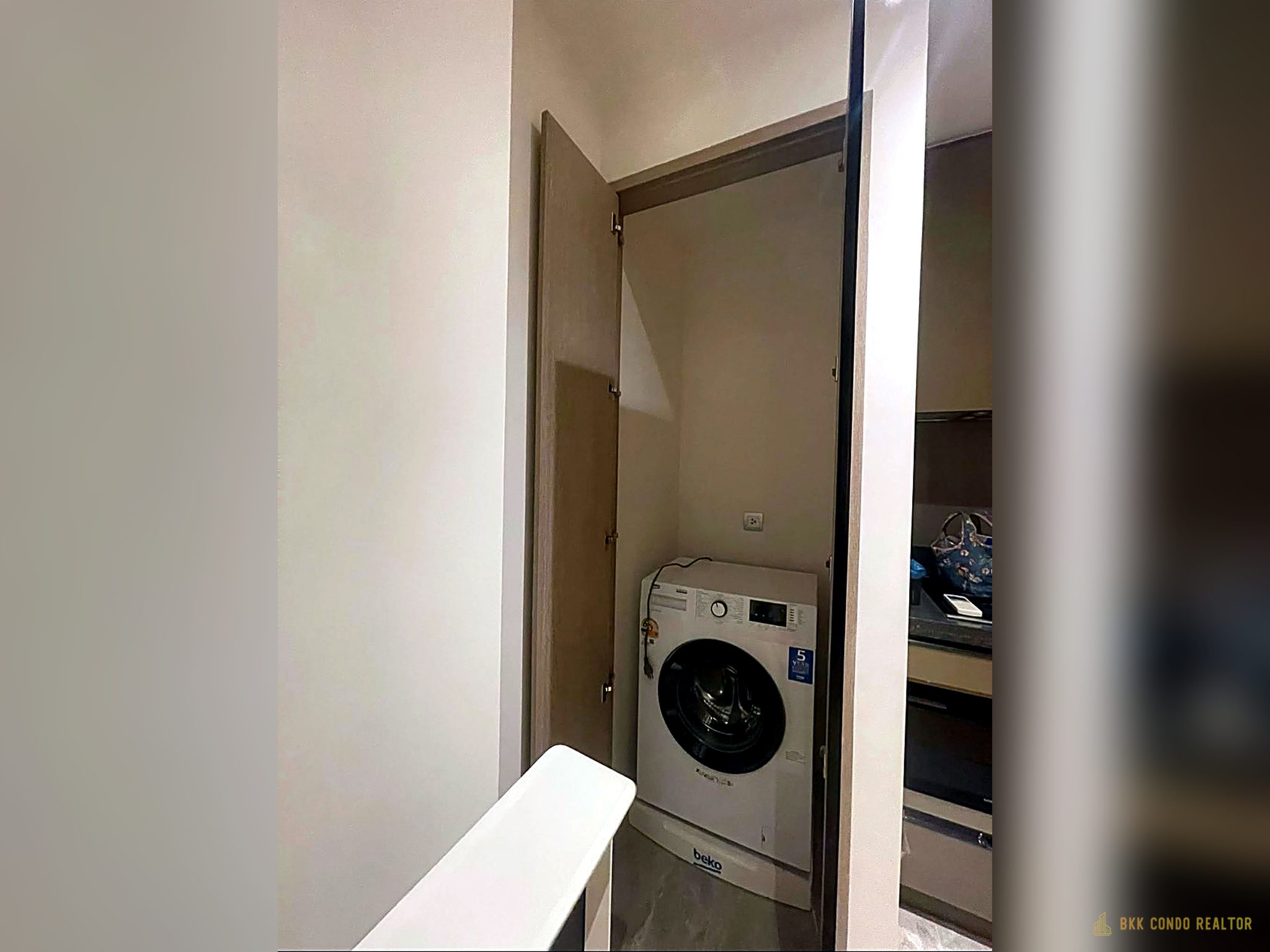 1-Bedroom Condo for Rent at Ashton Asoke – Rama 9 (33 sqm) — Rama 9 MRT