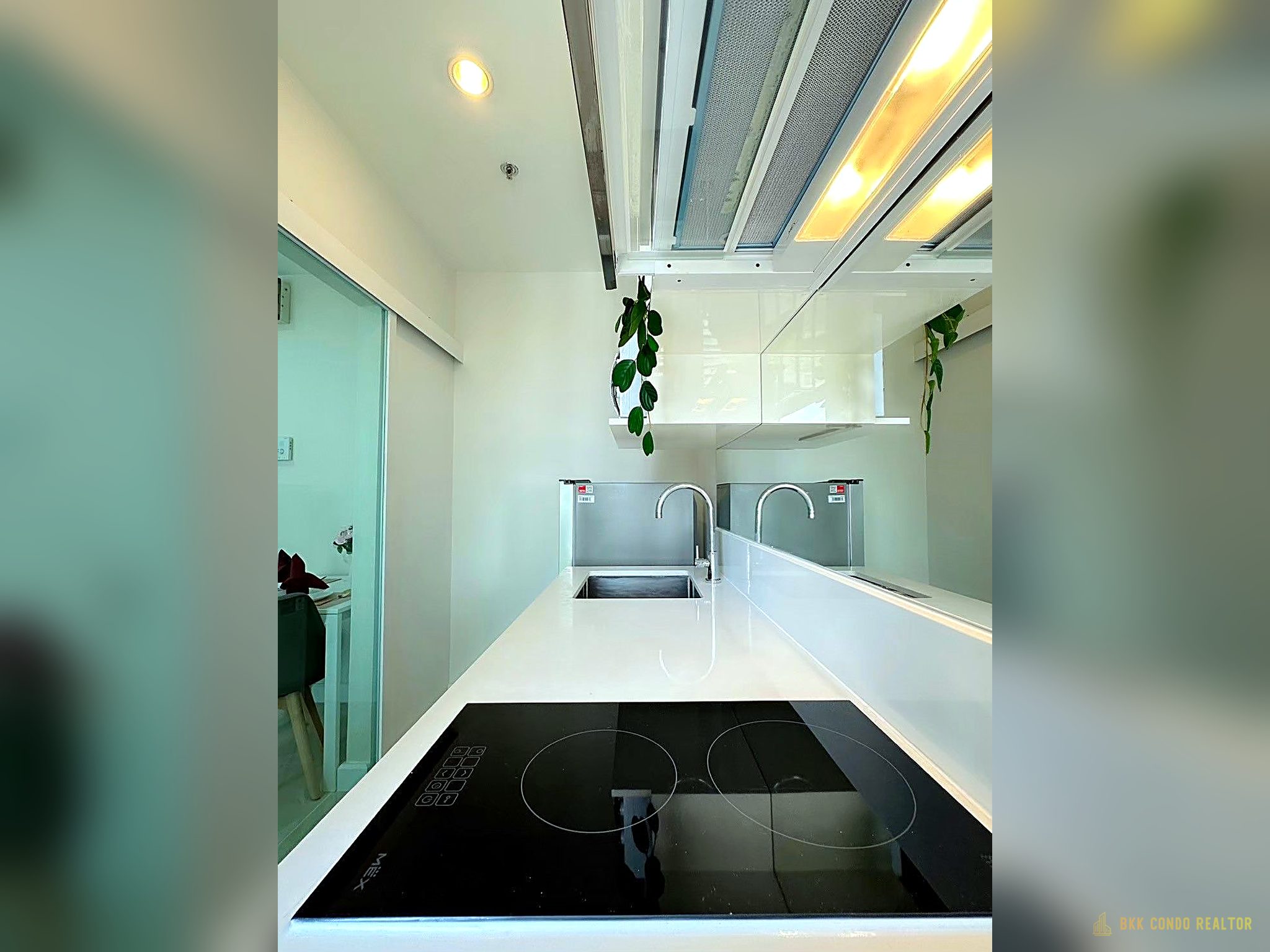 1-Bedroom Condo for Rent at The Sky Sukhumvit (30.56 sqm) — Udom Suk BTS