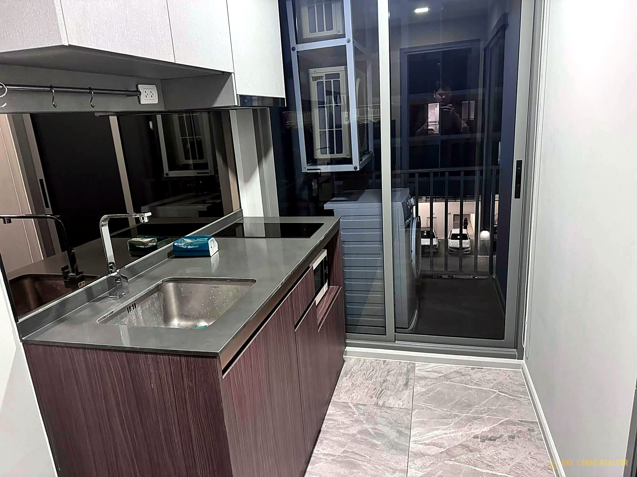 1-Bedroom Condo for Rent at Quintara Phume Sukhumvit 39 (30.85 sqm) — Phrom Phong BTS