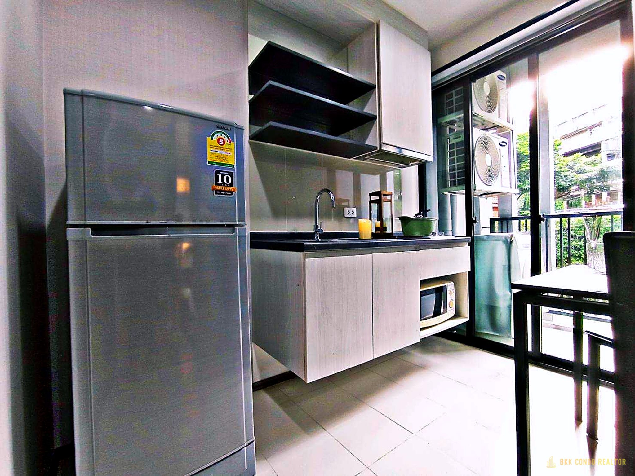 07-kitchen-42 Studio Condo for Rent at The Base Park West (26 sqm) — On Nut BTS