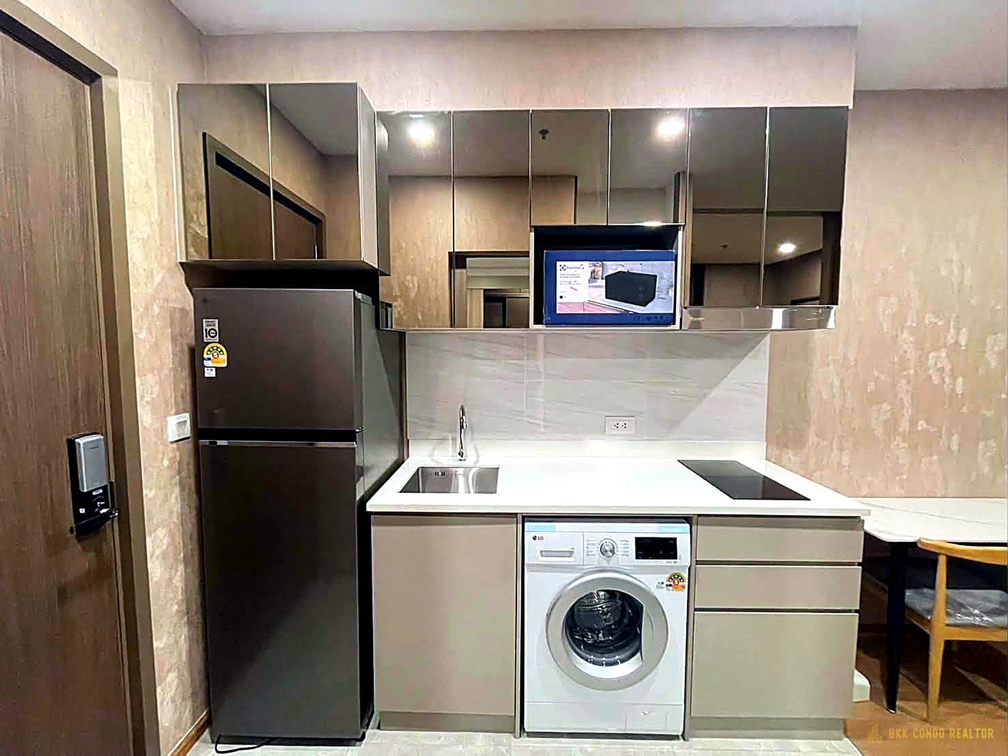 1-Bedroom Condo for Rent at Cloud Thonglor – Phetchaburi (32.43 sqm) — Phetchaburi MRT