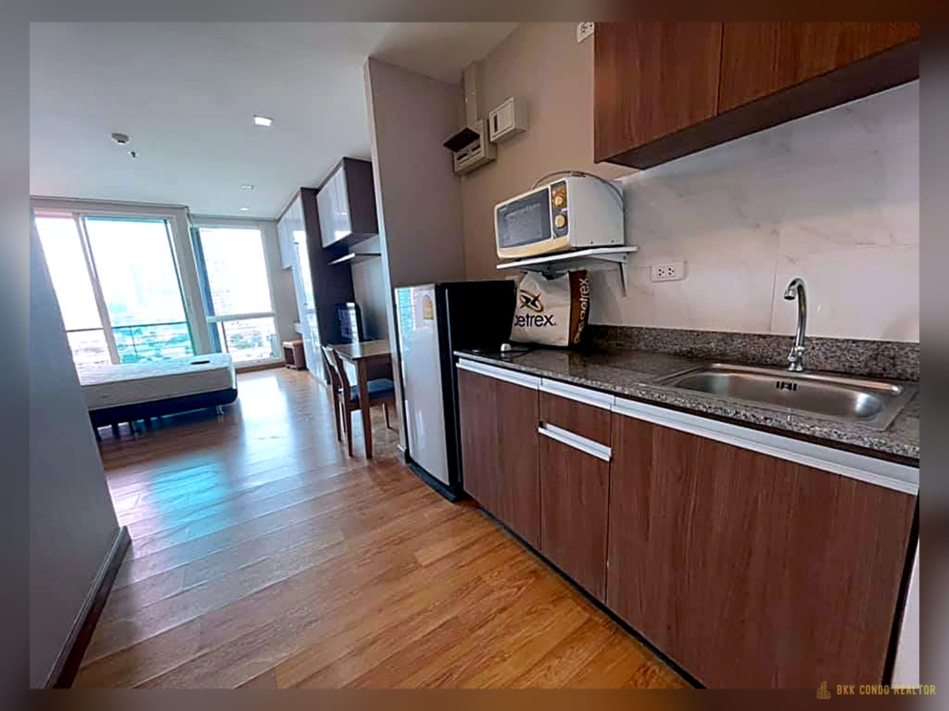 Studio Condo for Rent at Wish@Samyan (30 sqm) — Samyan MRT