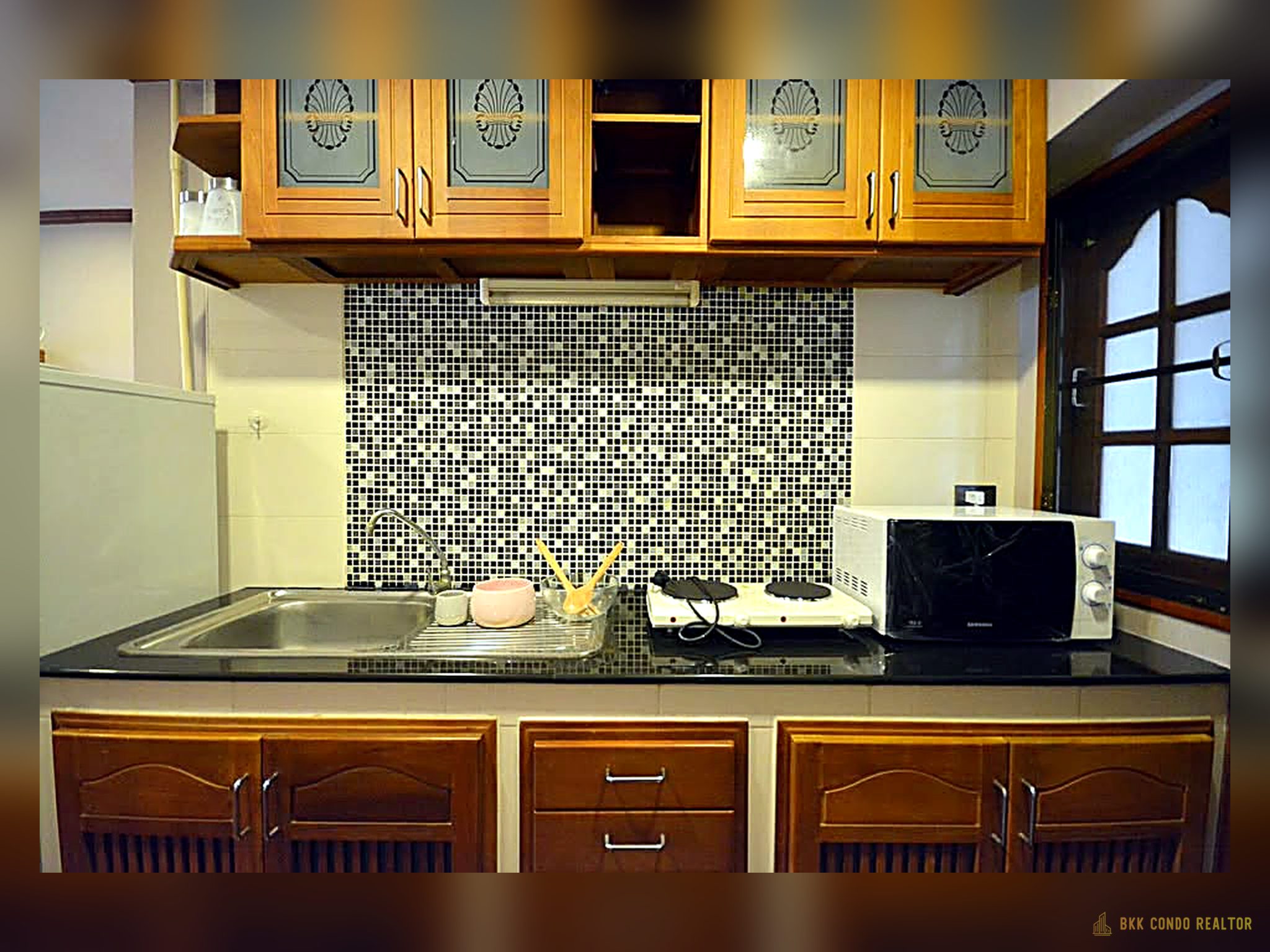 1-Bedroom Condo for Rent at Thonglor Tower (50 sqm) — Thonglor BTS
