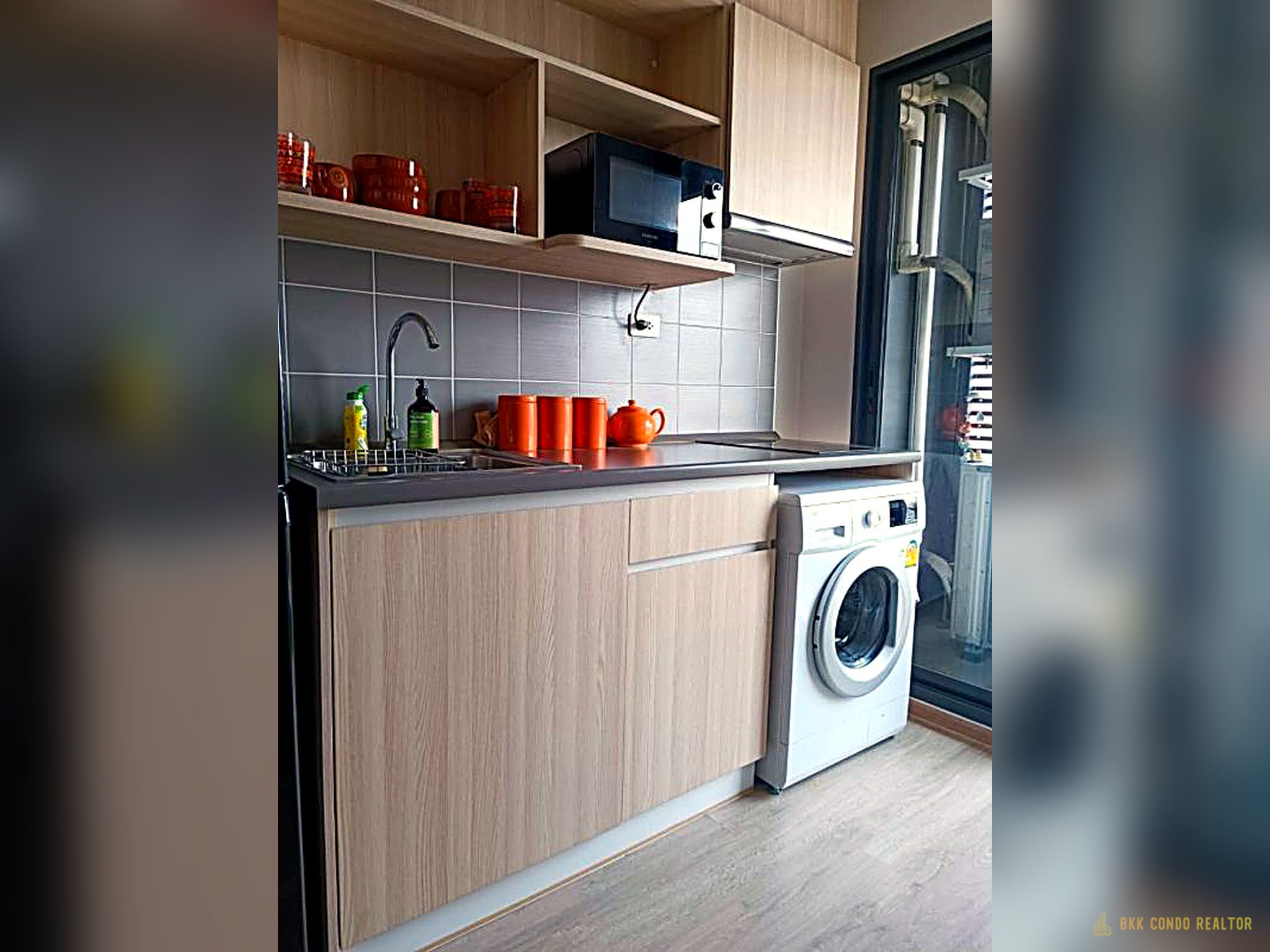 2-Bedroom Condo for Rent at Ideo O2 Bangna (47 sqm) — Bangna BTS