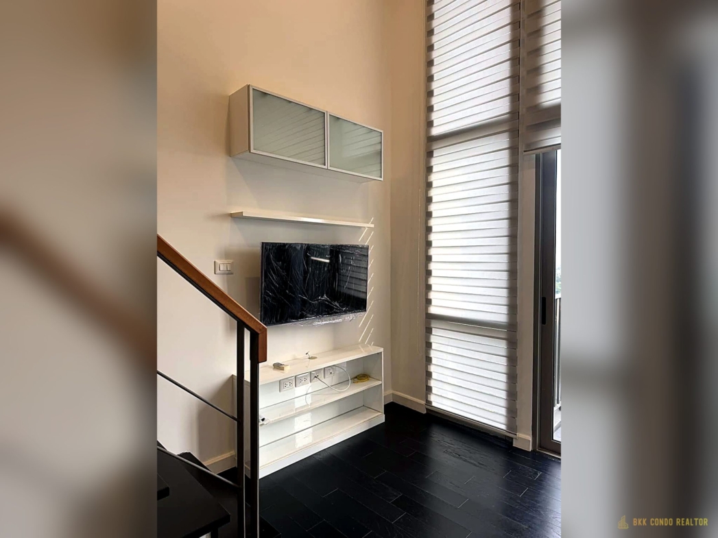 Duplex 1-Bedroom Condo for Rent at IDEO Morph 38 (36 sqm) — Thonglor BTS