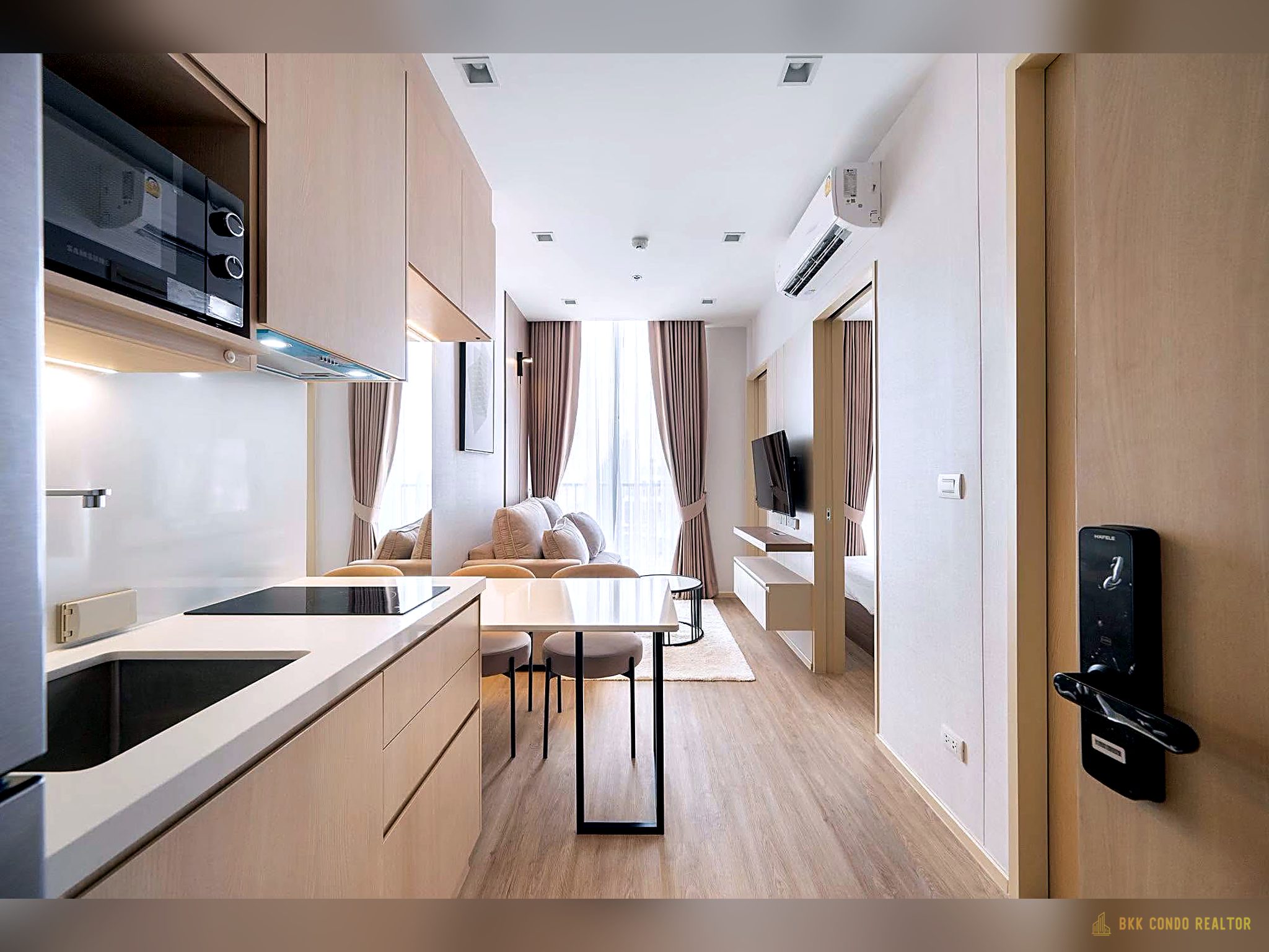 1-Bedroom Condo for Rent at Noble State39 (31 sqm) — Phrom Phong BTS